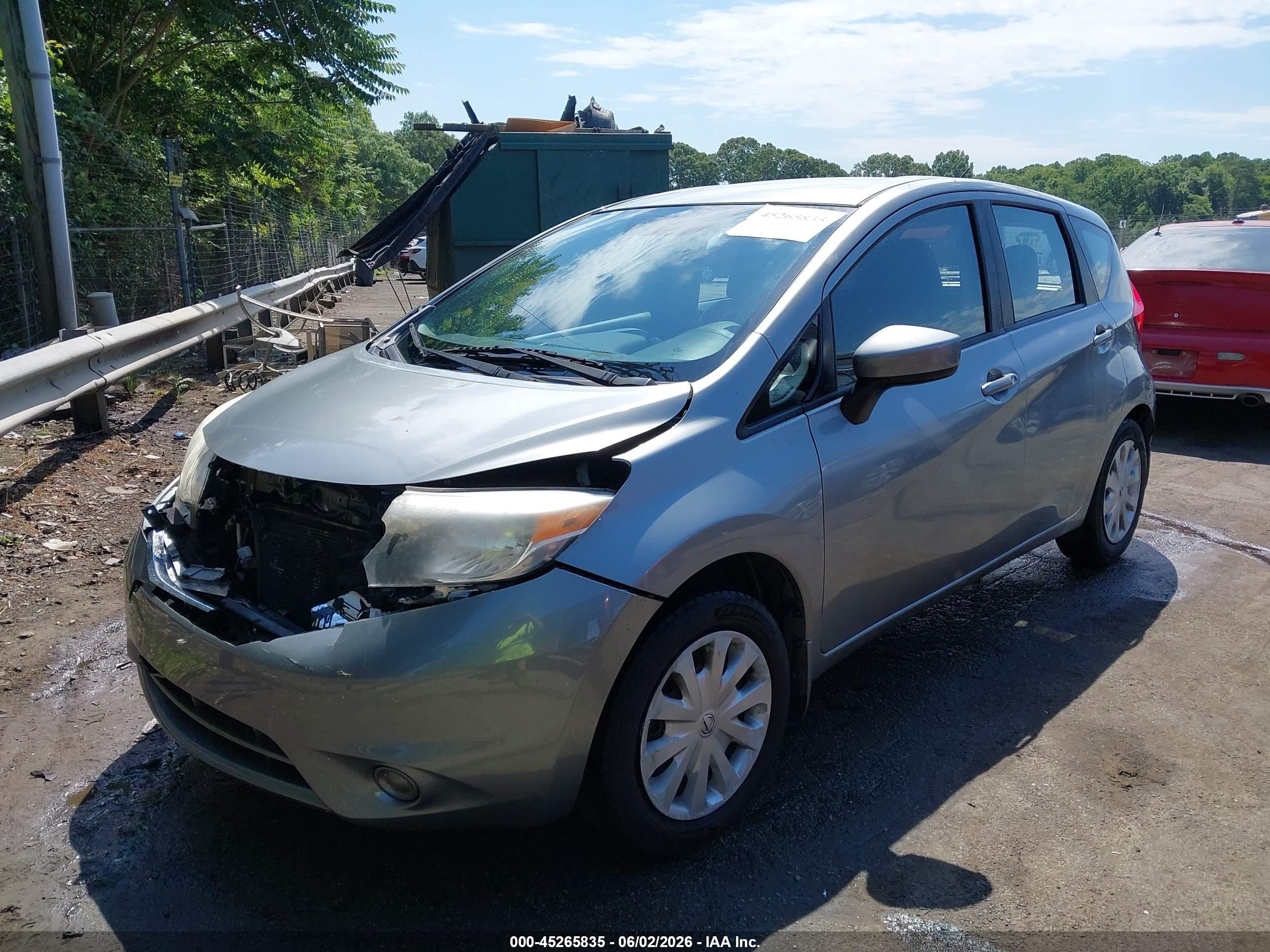 2015 Nissan Versa Note S (sr)/s Plus/sl/sr/sv Silver vin: 3N1CE2CP4FL410561