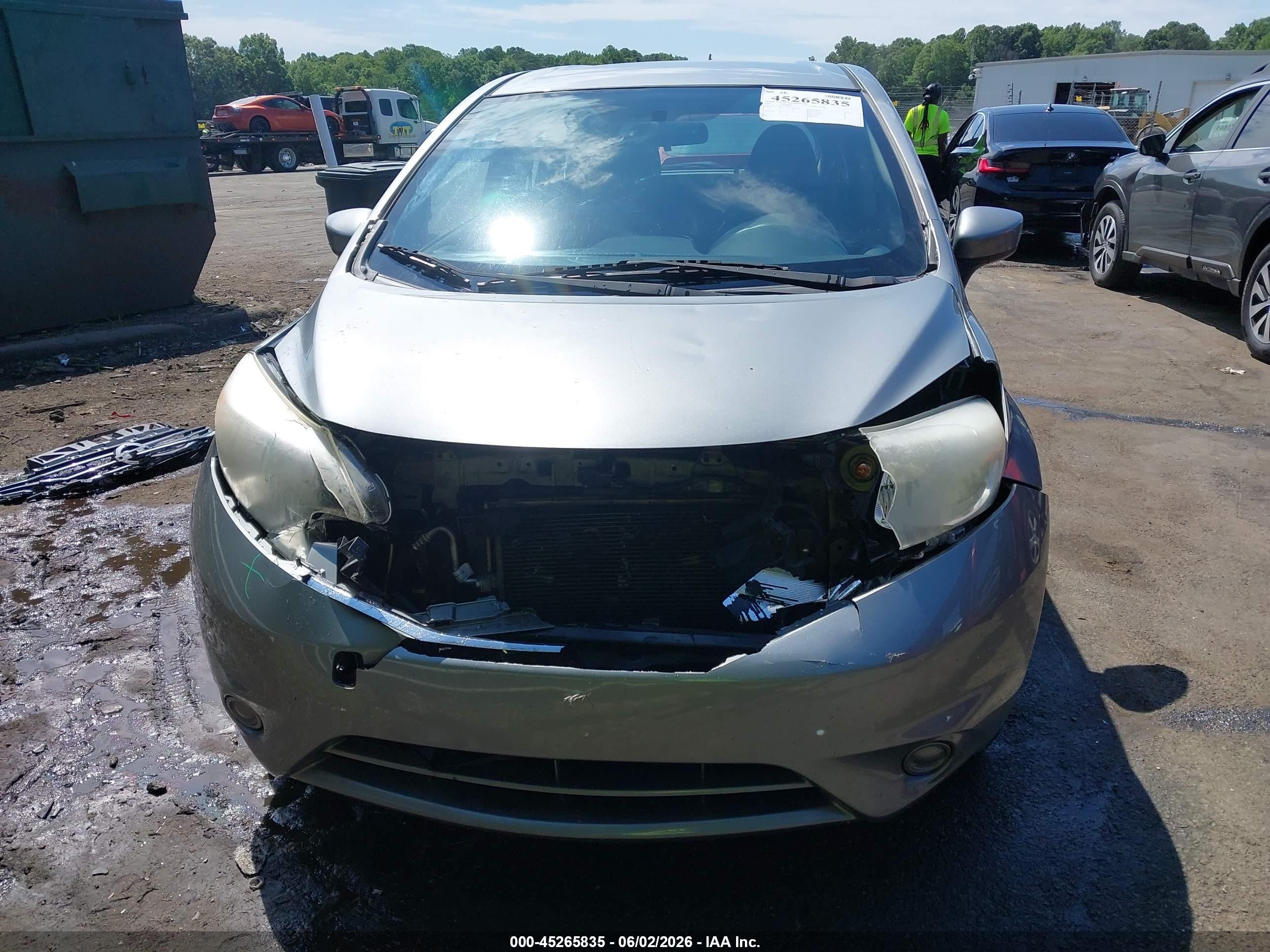 2015 Nissan Versa Note S (sr)/s Plus/sl/sr/sv Silver vin: 3N1CE2CP4FL410561