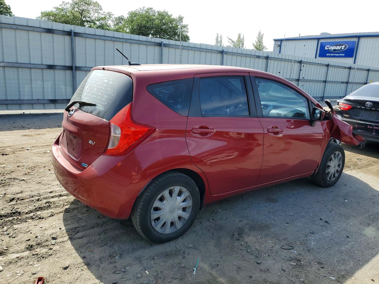 2015 Nissan Versa Note Sv Maroon vin: 3N1CE2CP4FL411984