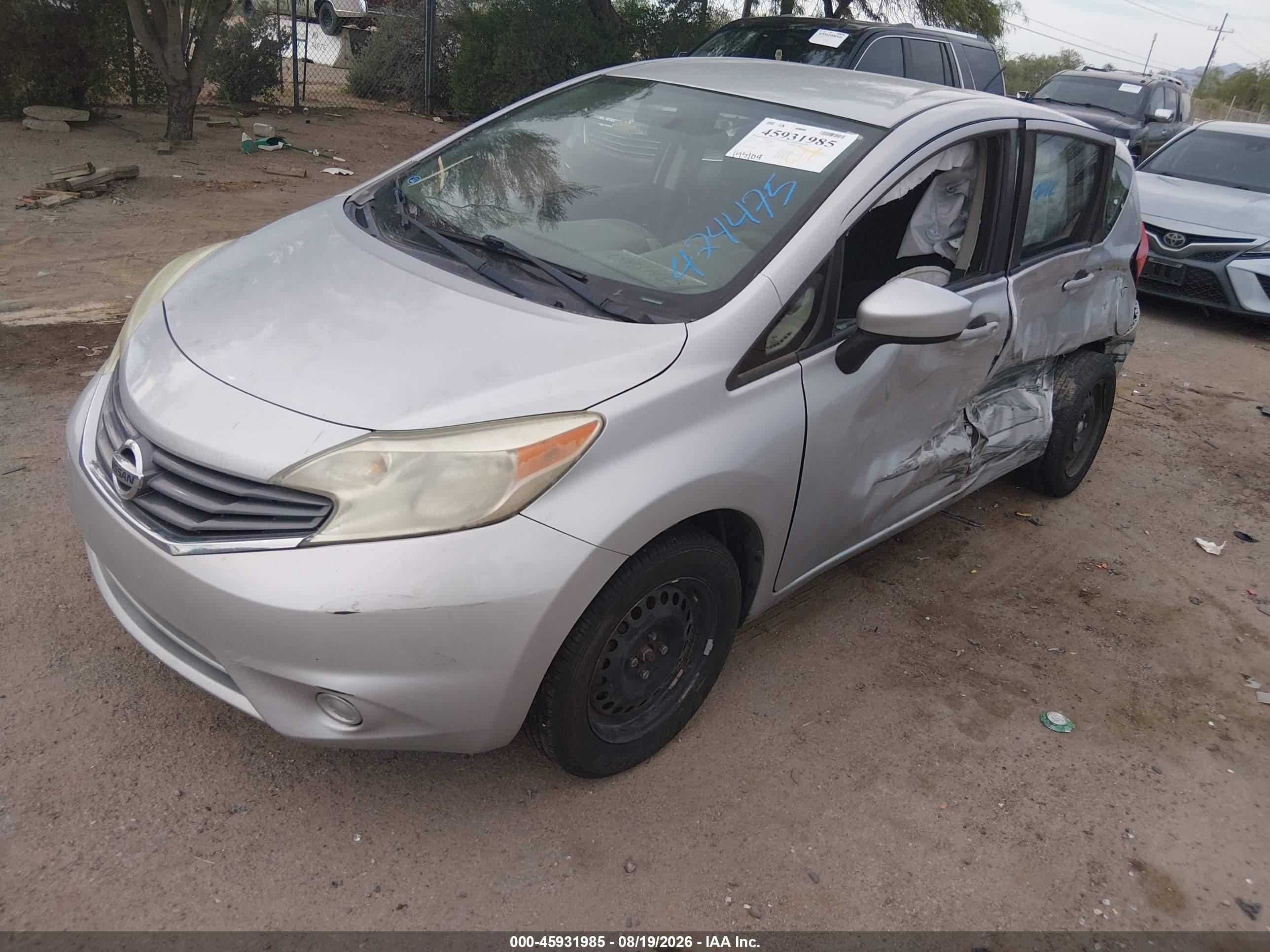 2015 Nissan Versa Note S/s Plus/sv/sl/sr Серебряный vin: 3N1CE2CP4FL424475