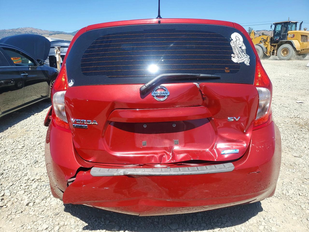 2015 Nissan Versa Note S Red vin: 3N1CE2CP4FL425528