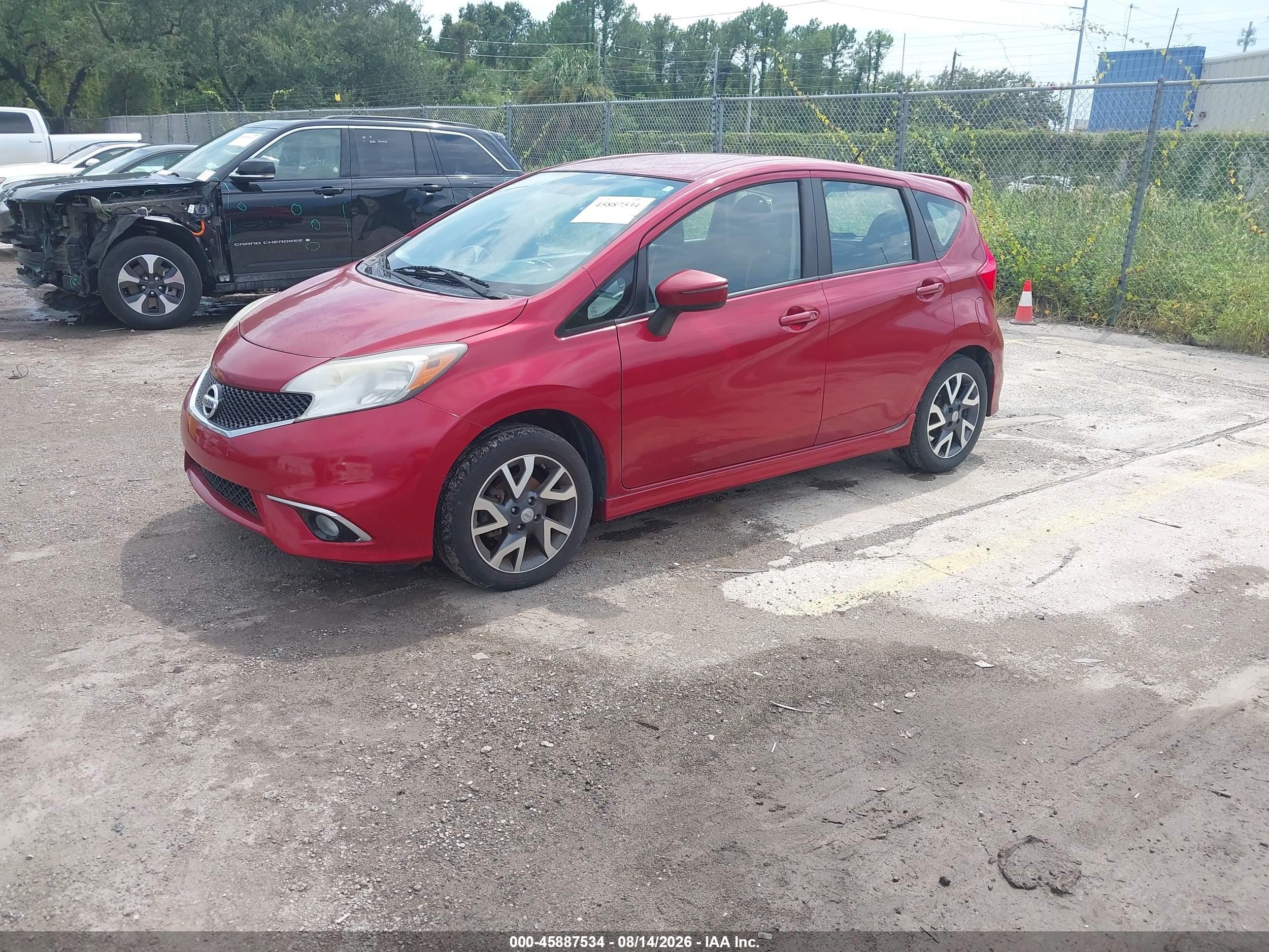 2015 Nissan Versa Note Sr Red vin: 3N1CE2CP4FL429398