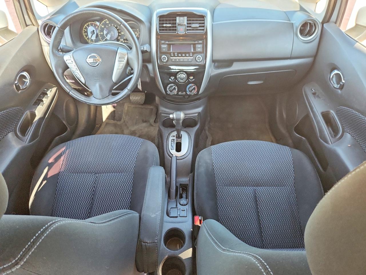 2015 Nissan Versa Note Sv Silver vin: 3N1CE2CP4FL430048