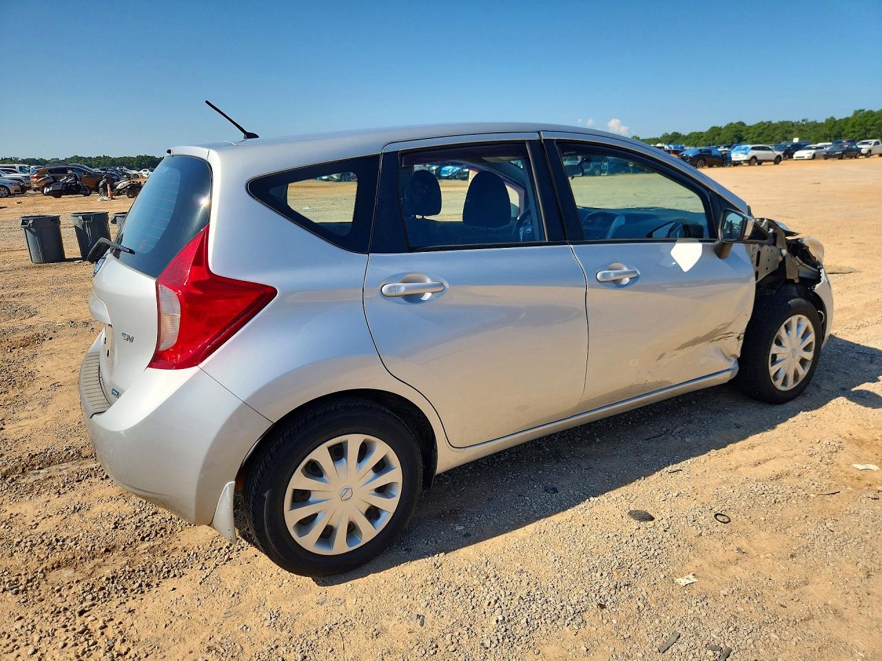 2015 Nissan Versa Note Sv Silver vin: 3N1CE2CP4FL430048