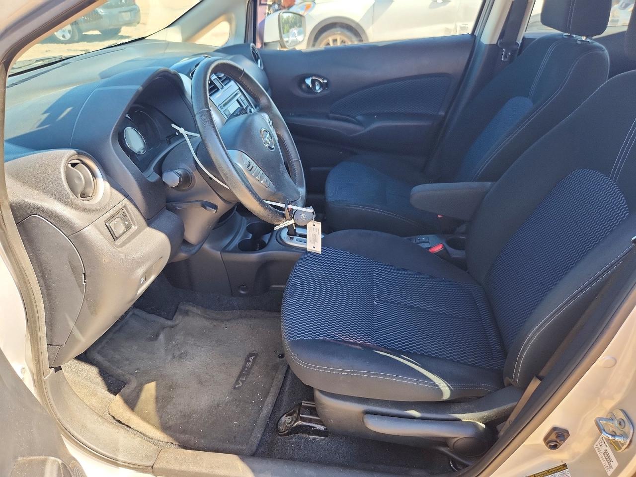 2015 Nissan Versa Note Sv Silver vin: 3N1CE2CP4FL430048