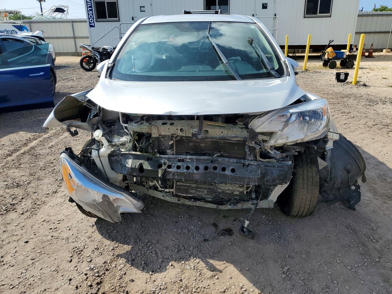 2015 Nissan Versa Note Sv Silver vin: 3N1CE2CP4FL433869