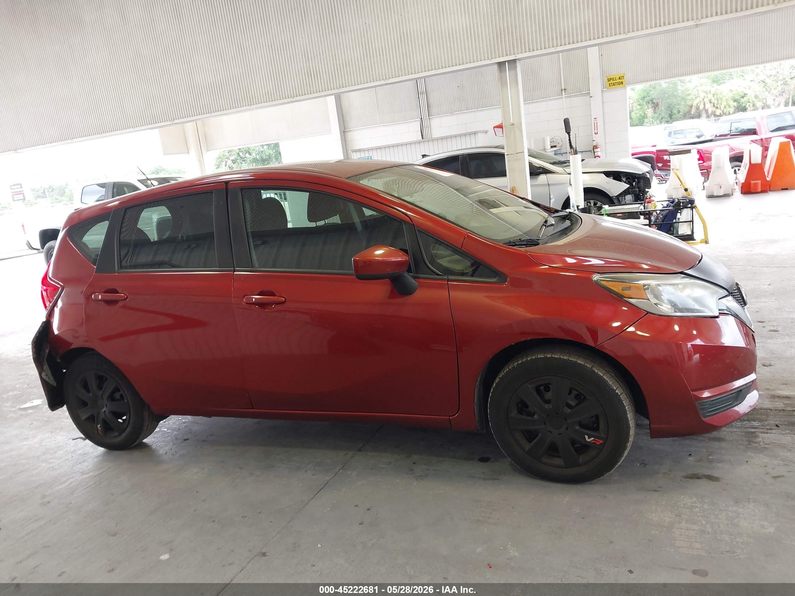 2018 Nissan Versa Note Sv Burgundy vin: 3N1CE2CP4JL355375