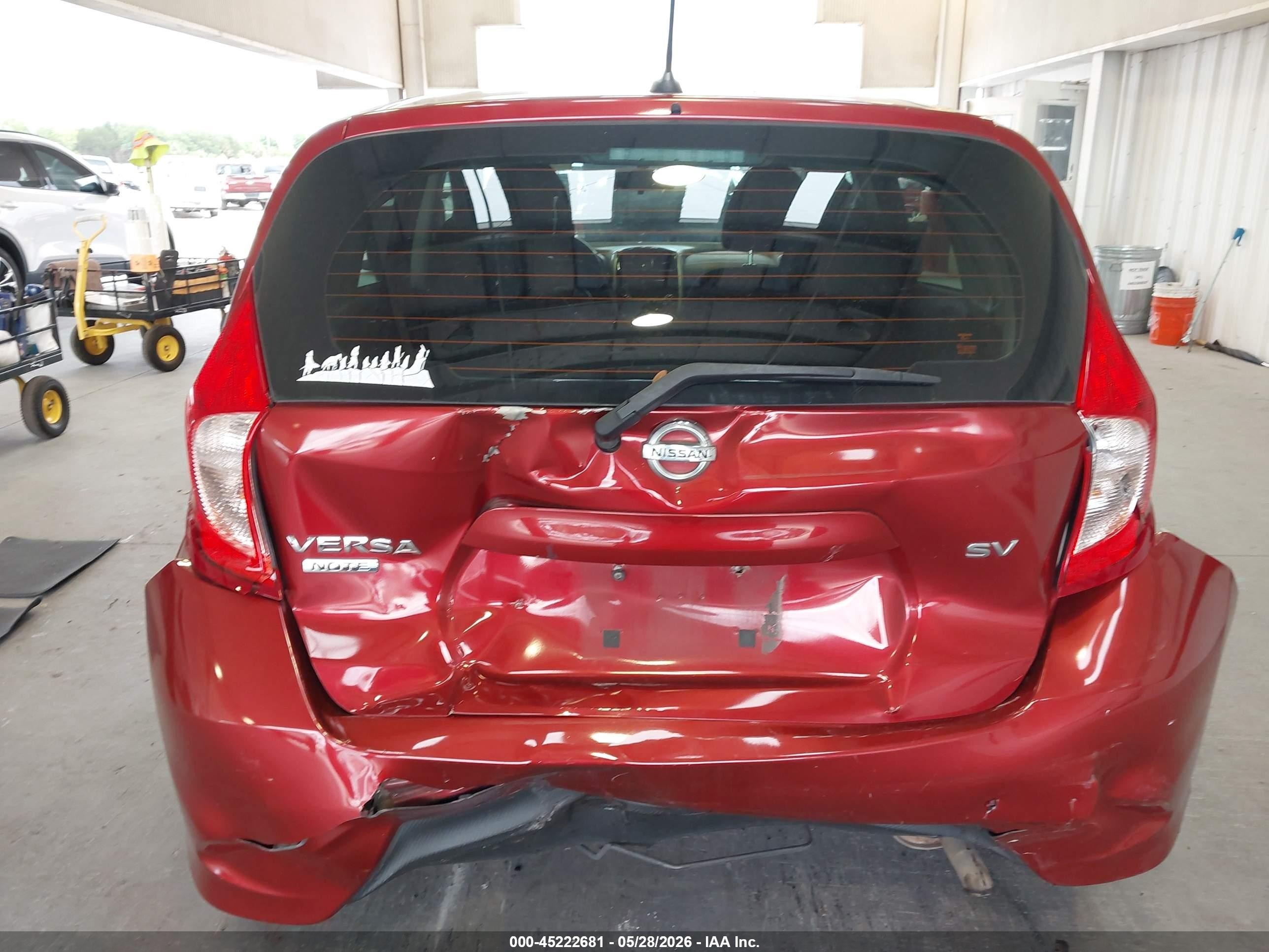 2018 Nissan Versa Note Sv Burgundy vin: 3N1CE2CP4JL355375