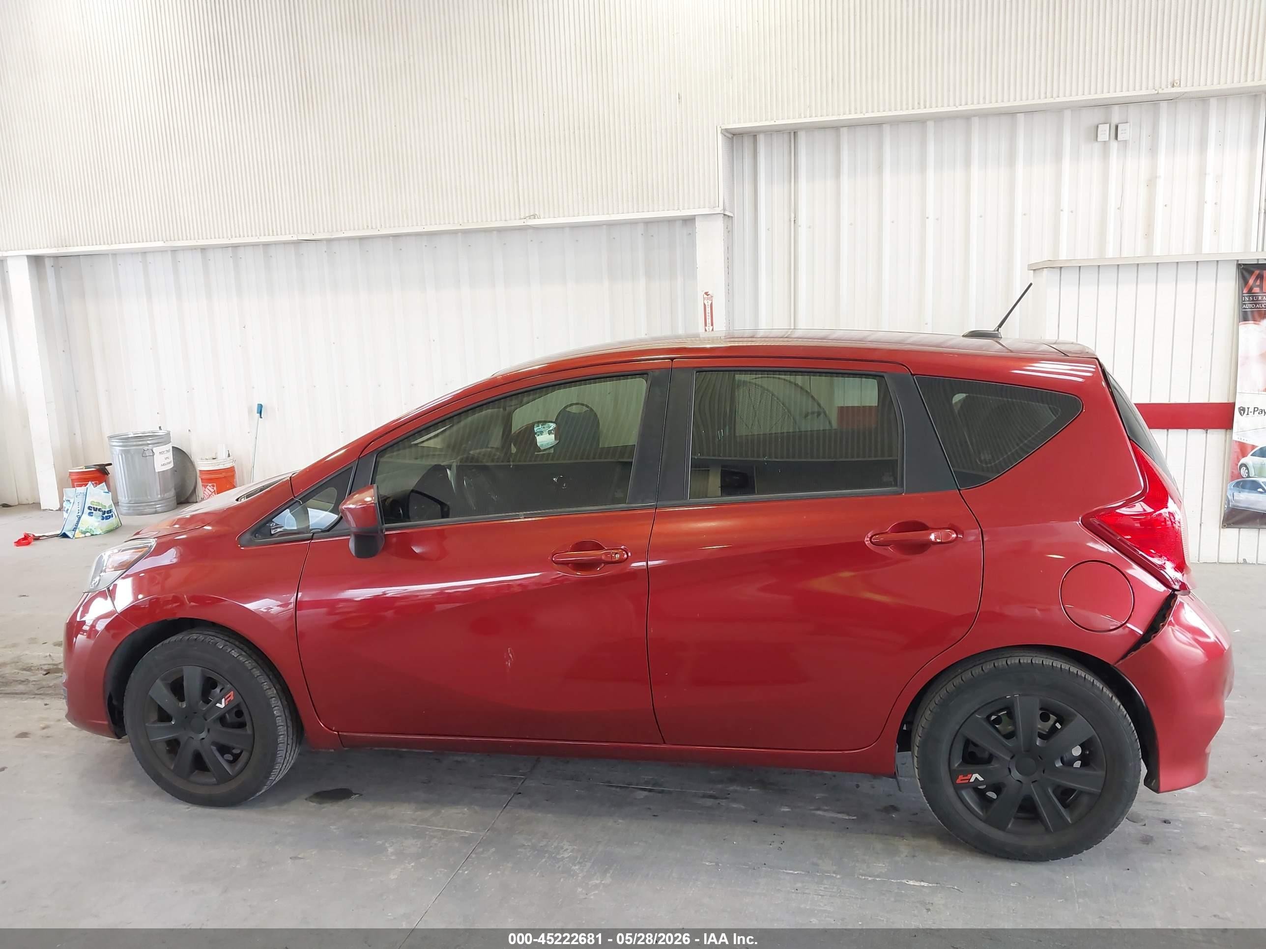 2018 Nissan Versa Note Sv Burgundy vin: 3N1CE2CP4JL355375