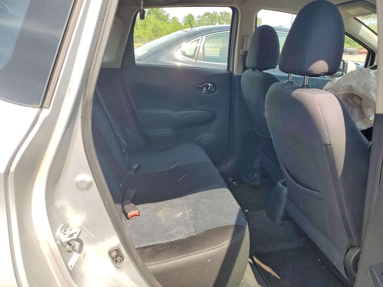 2014 Nissan Versa Note Sv Silver vin: 3N1CE2CP5EL356248