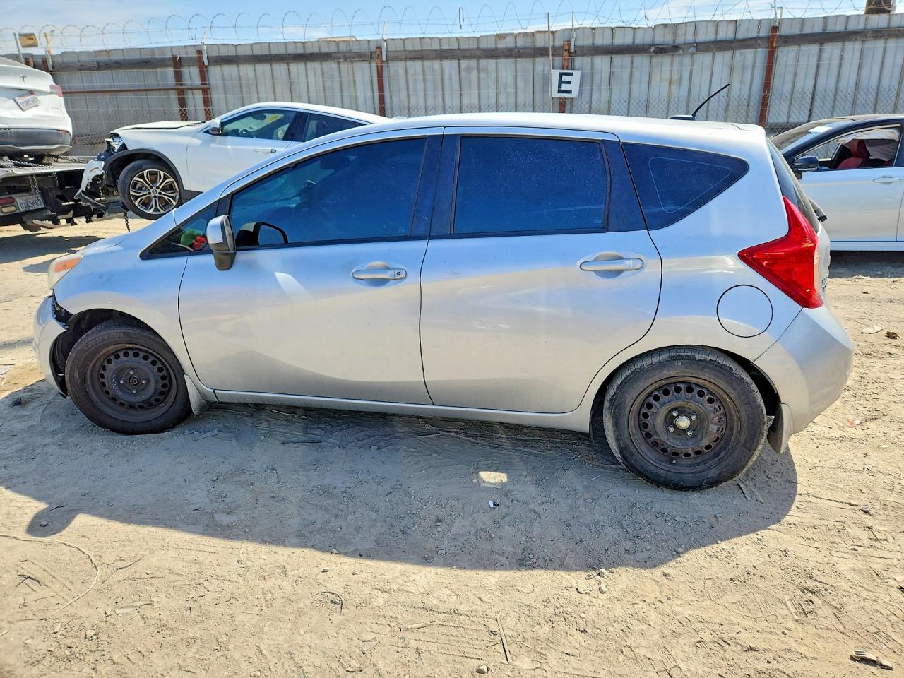 2014 Nissan Versa Note Sv Silver vin: 3N1CE2CP5EL364690