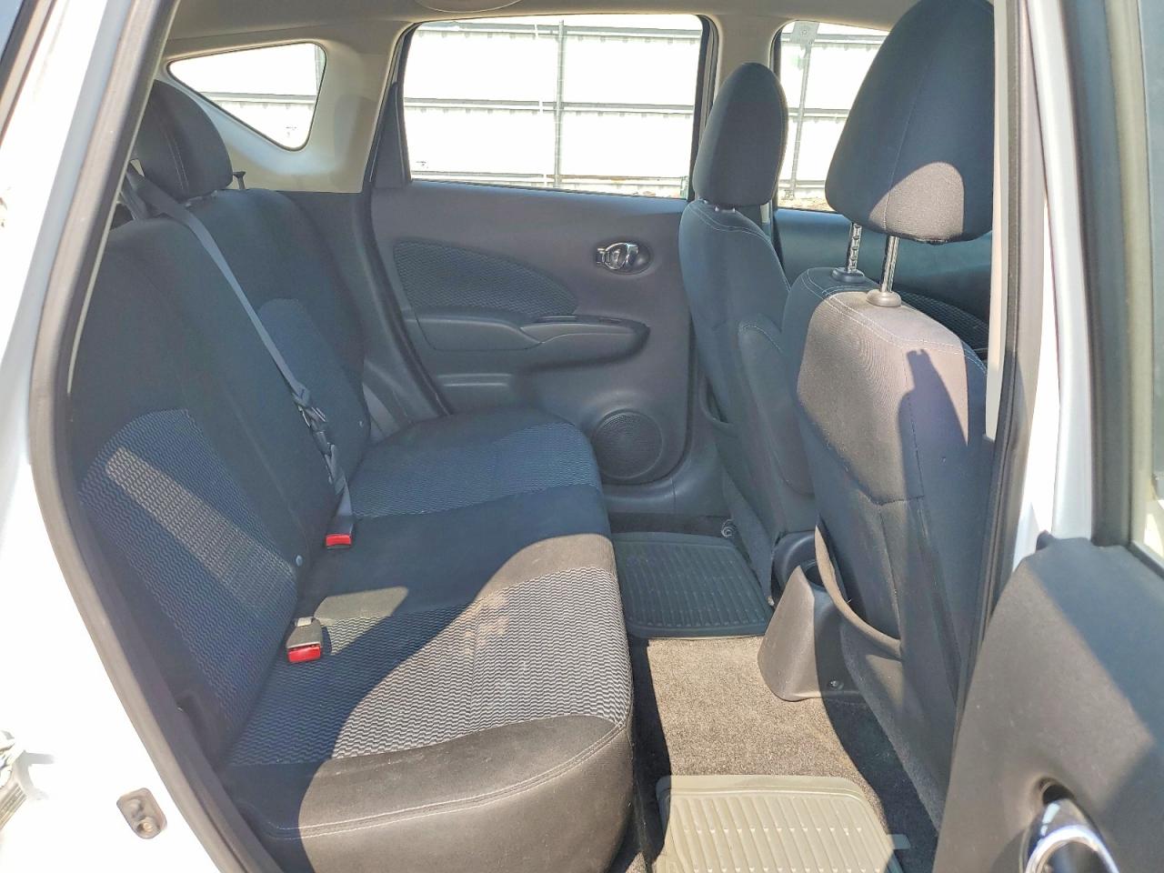 2014 Nissan Versa Note S White vin: 3N1CE2CP5EL374345