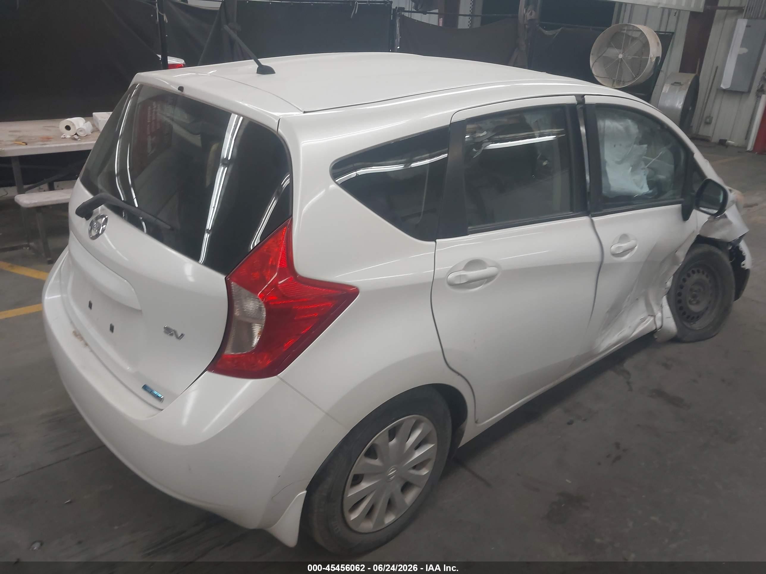 2014 Nissan Versa Note Sv White vin: 3N1CE2CP5EL377312