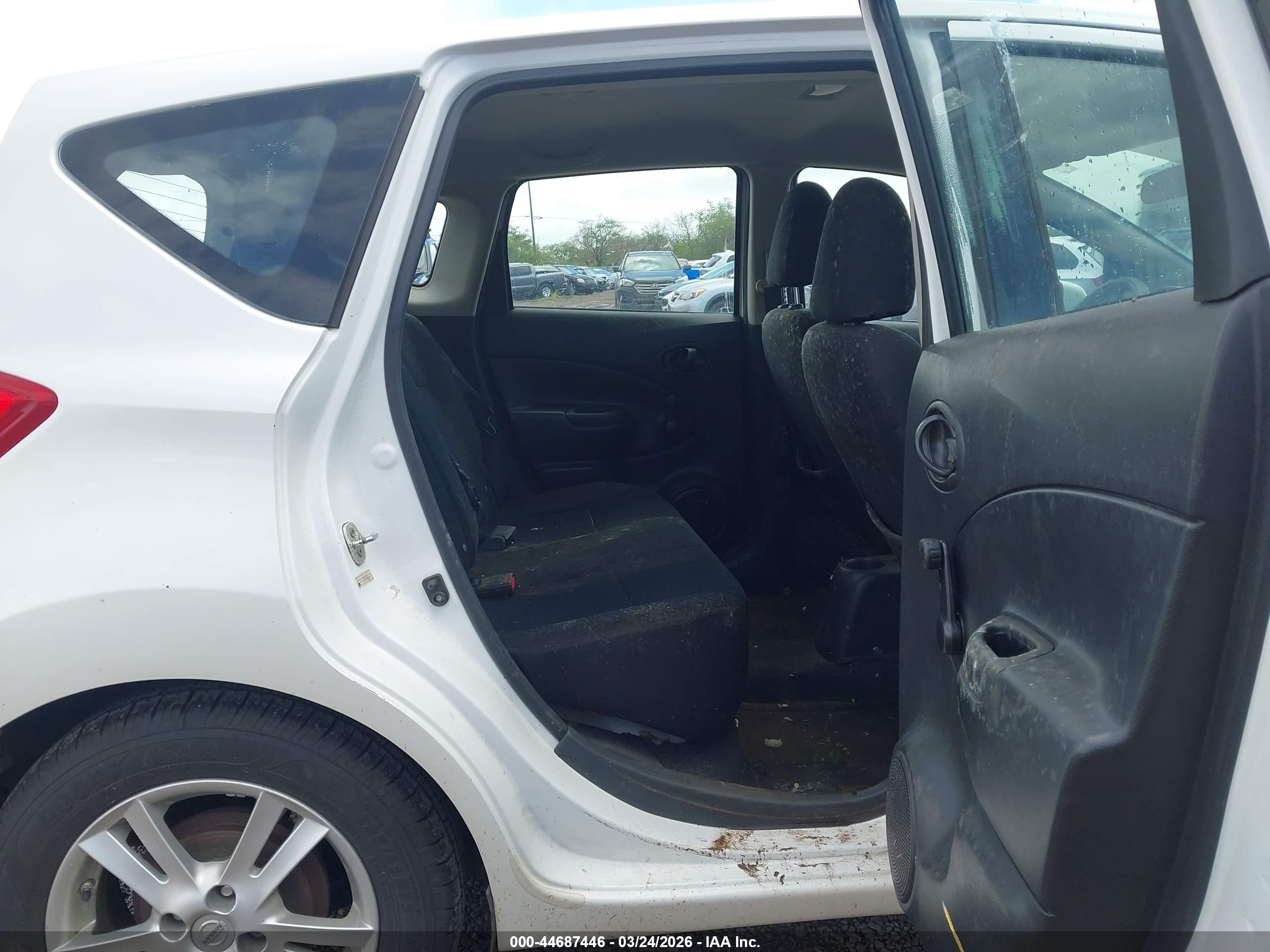 2014 Nissan Versa Note S Plus White vin: 3N1CE2CP5EL380114