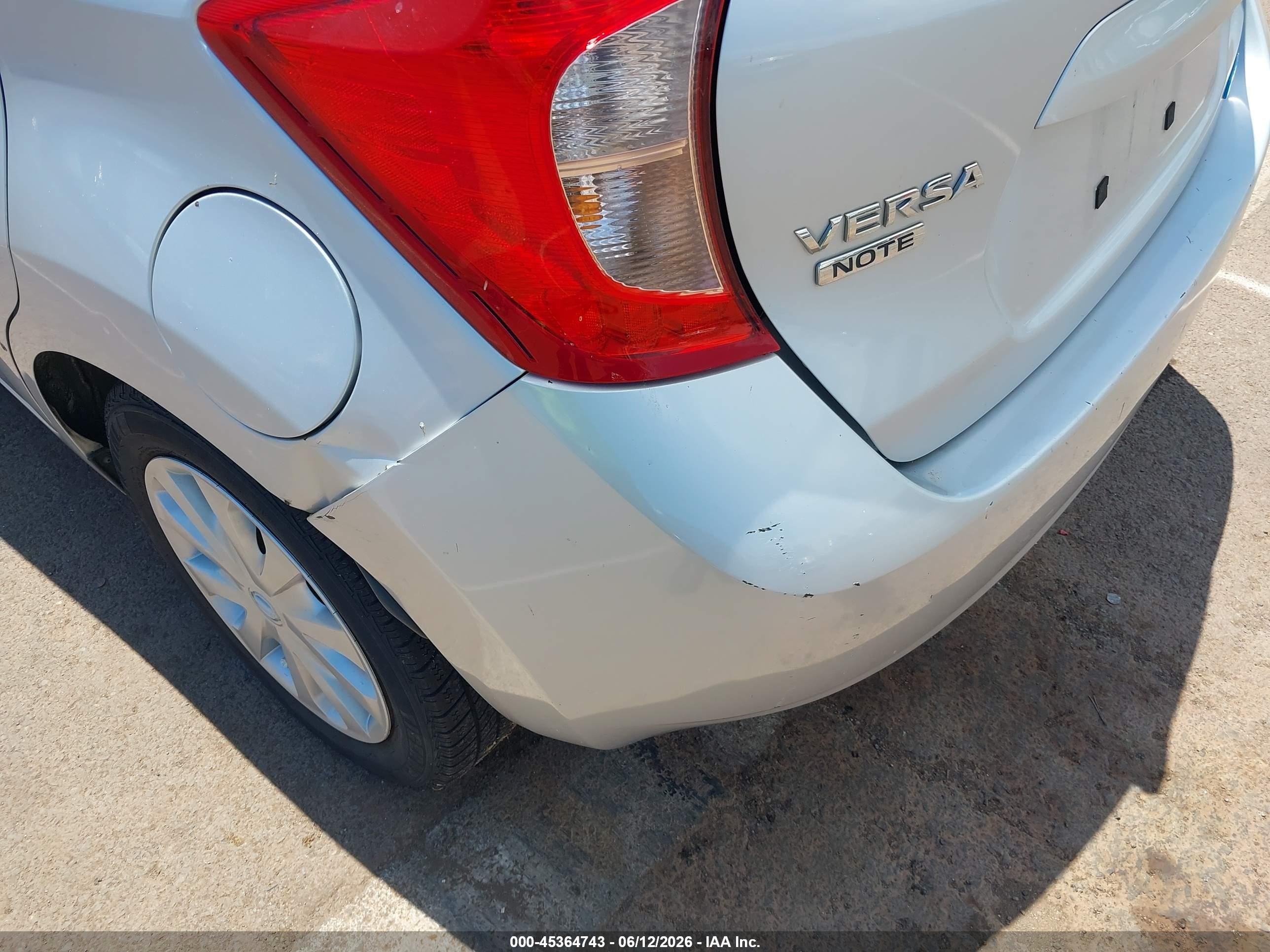 2014 Nissan Versa Note Sv Silver vin: 3N1CE2CP5EL381151