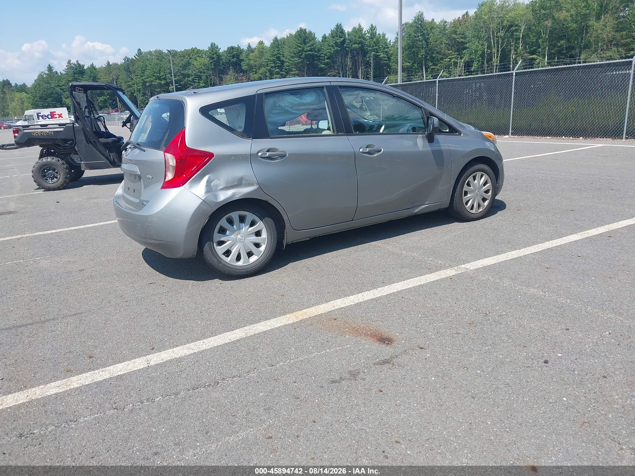 2014 Nissan Versa Note Sv Серебряный vin: 3N1CE2CP5EL388925