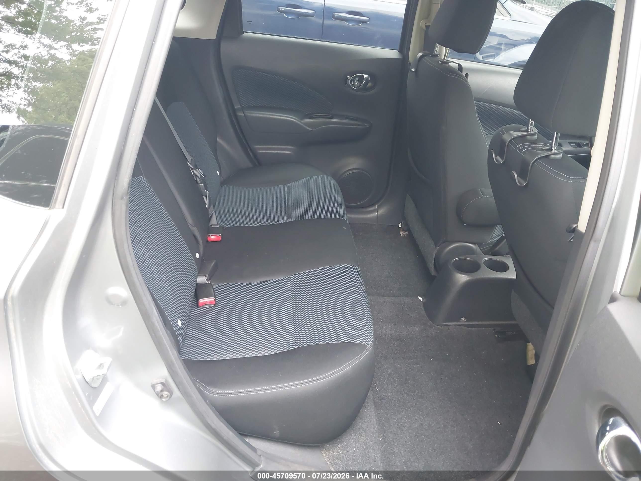 2014 Nissan Versa Note Sv Silver vin: 3N1CE2CP5EL394479