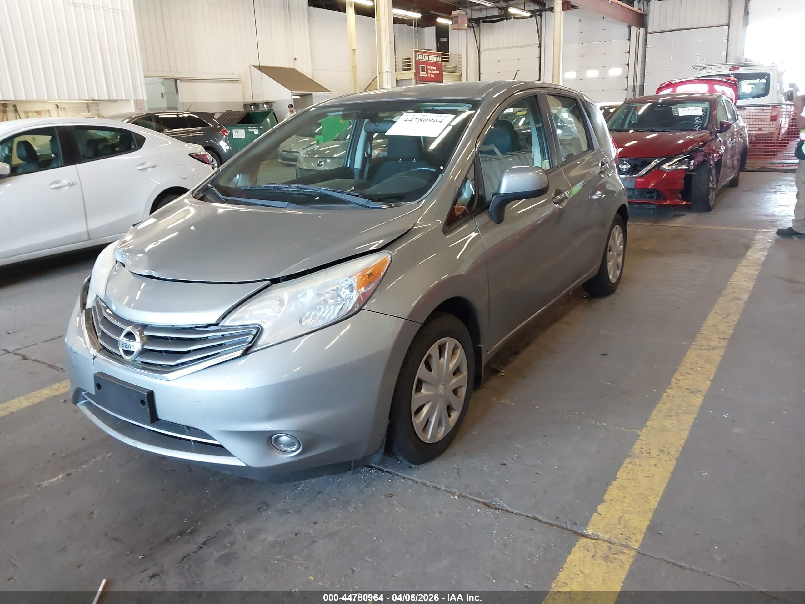 2014 Nissan Versa Note Sv Silver vin: 3N1CE2CP5EL396040