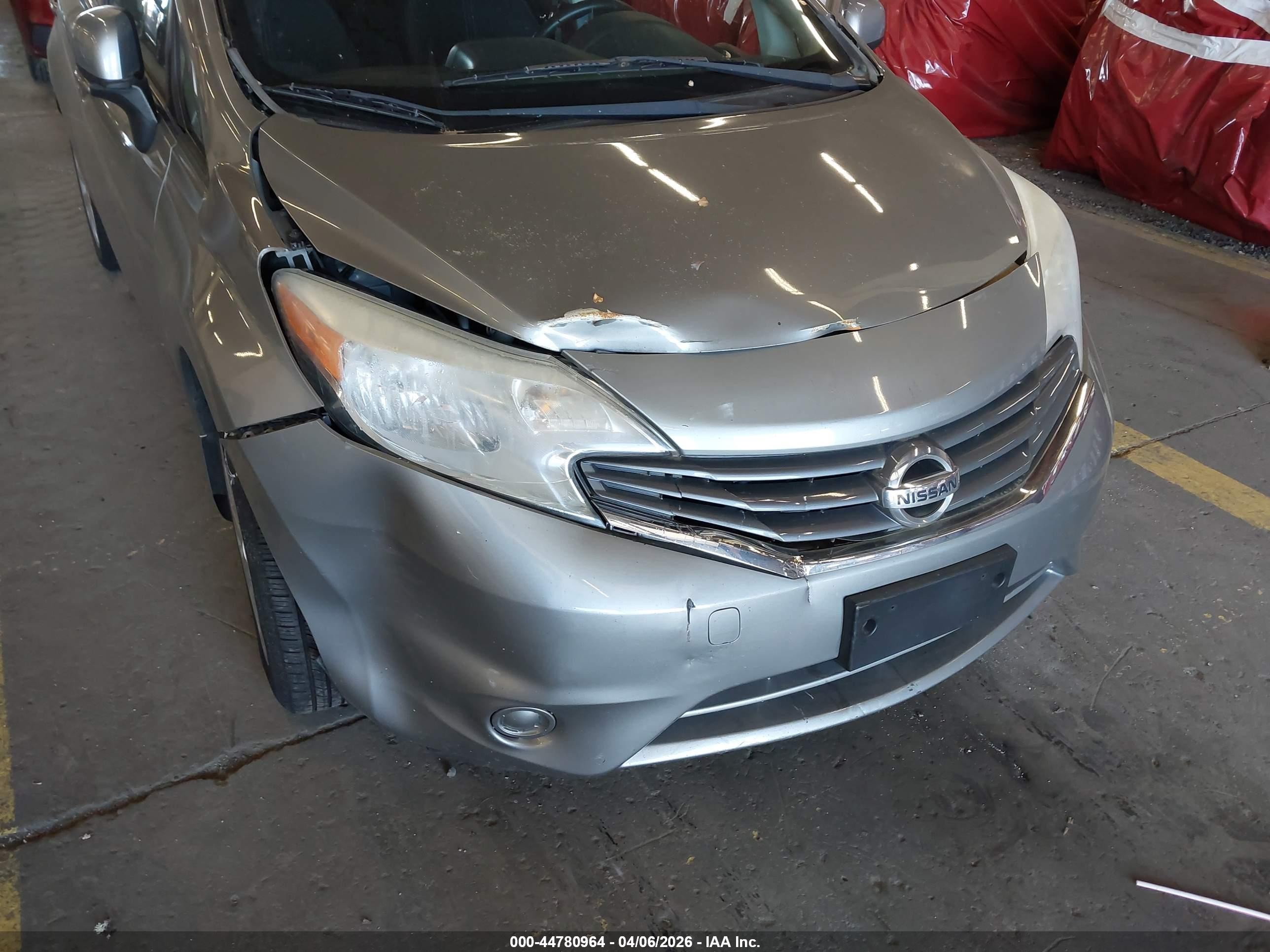 2014 Nissan Versa Note Sv Silver vin: 3N1CE2CP5EL396040