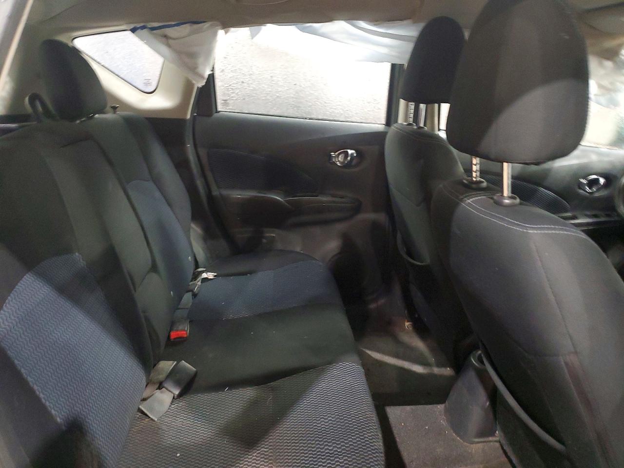 2014 Nissan Versa Note S Серебряный vin: 3N1CE2CP5EL396538