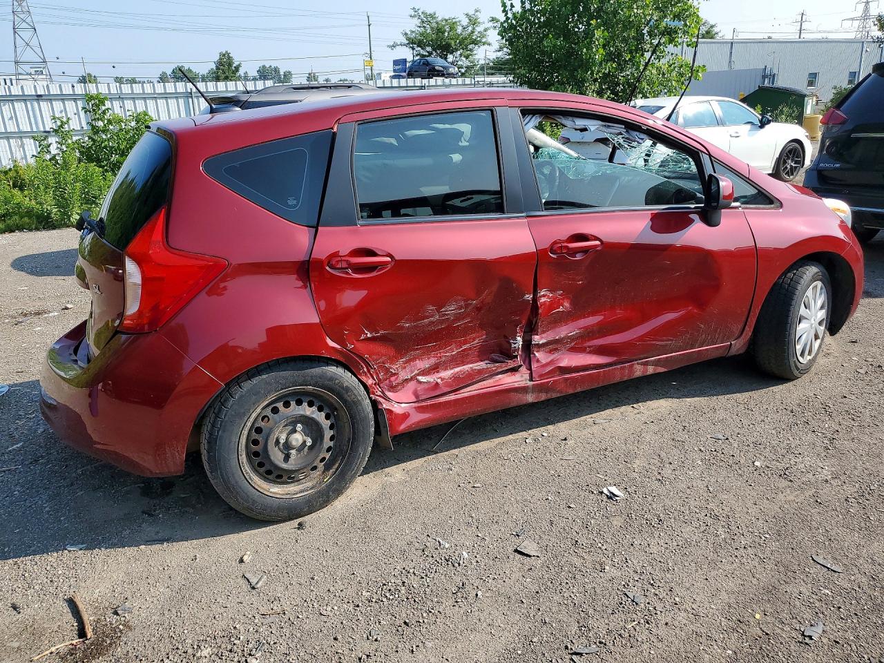 2014 Nissan Versa Красный vin: 3N1CE2CP5EL407649