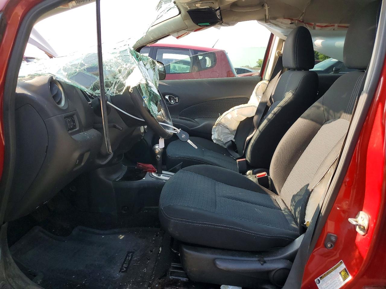 2014 Nissan Versa Красный vin: 3N1CE2CP5EL407649