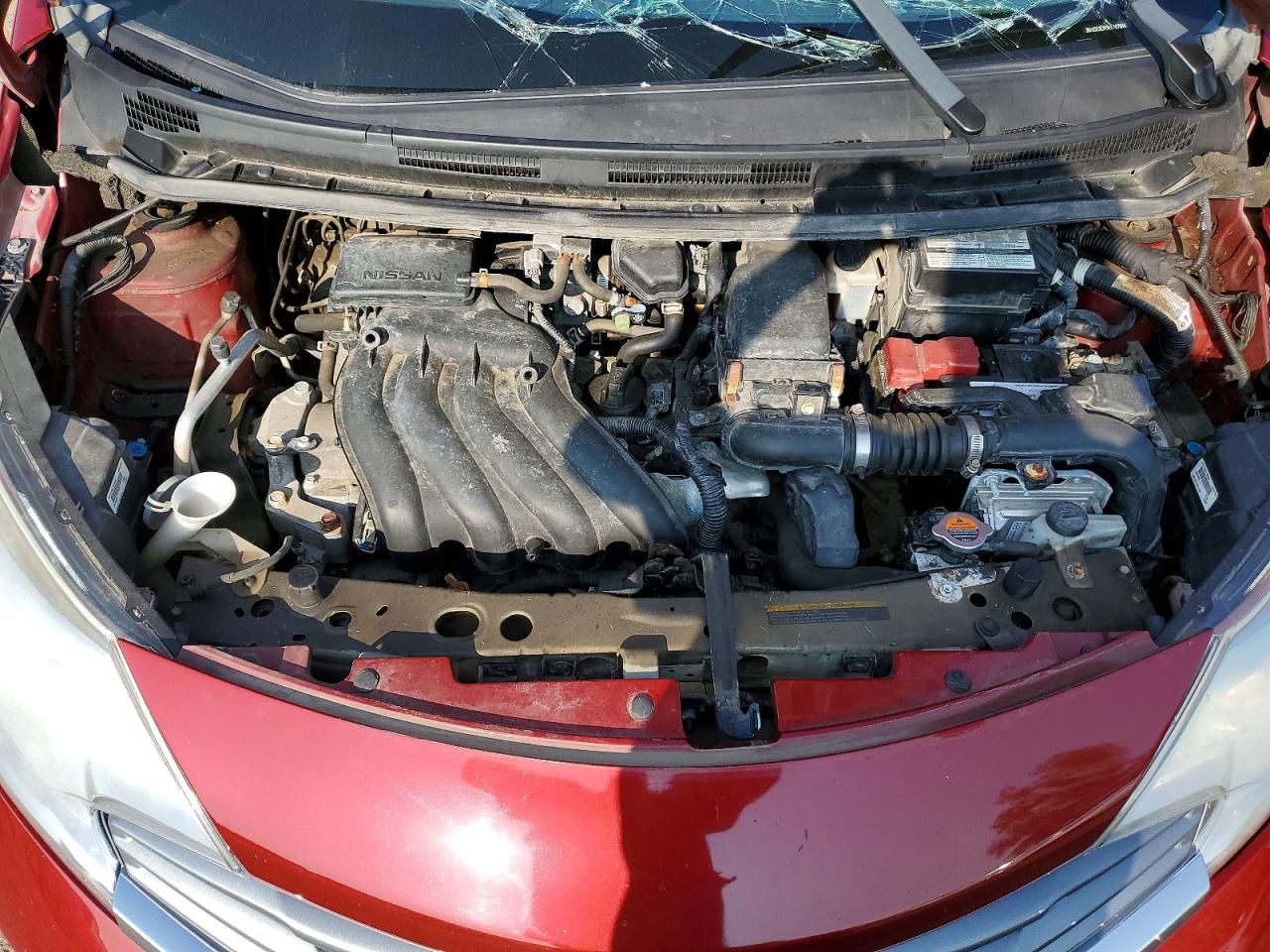 2014 Nissan Versa Красный vin: 3N1CE2CP5EL407649