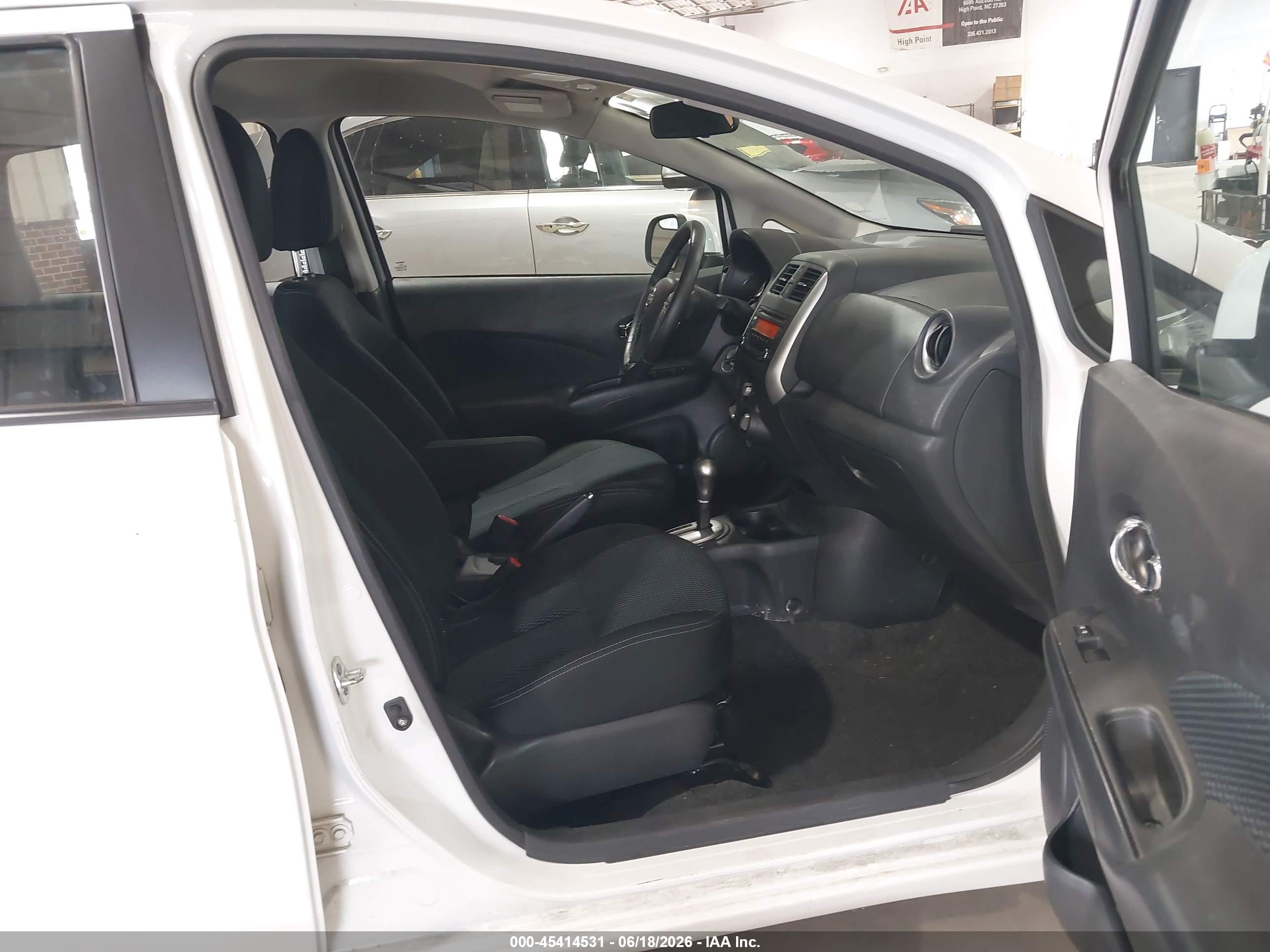 2014 Nissan Versa Note S (sr)/s Plus/sv White vin: 3N1CE2CP5EL409871
