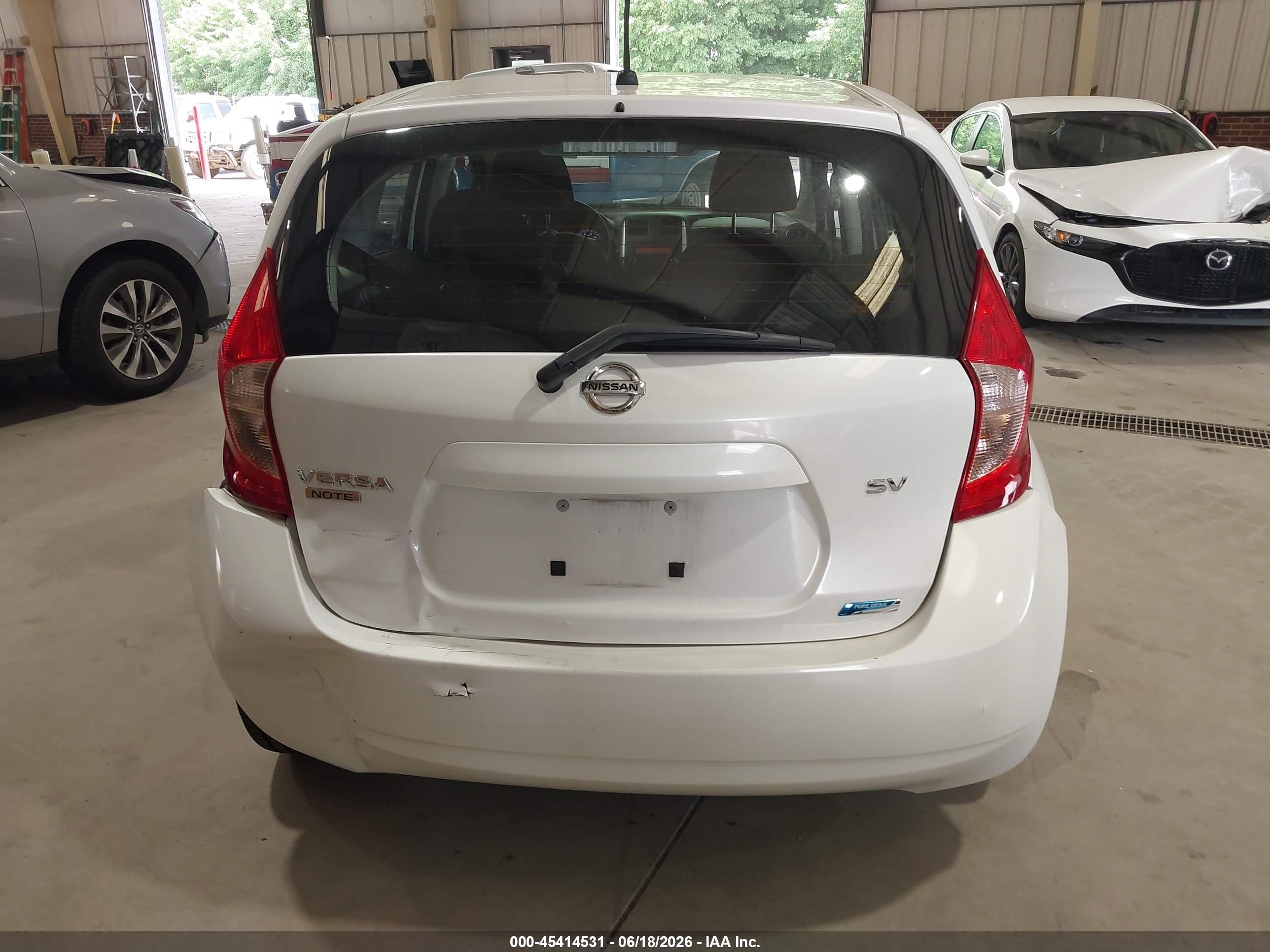 2014 Nissan Versa Note S (sr)/s Plus/sv White vin: 3N1CE2CP5EL409871