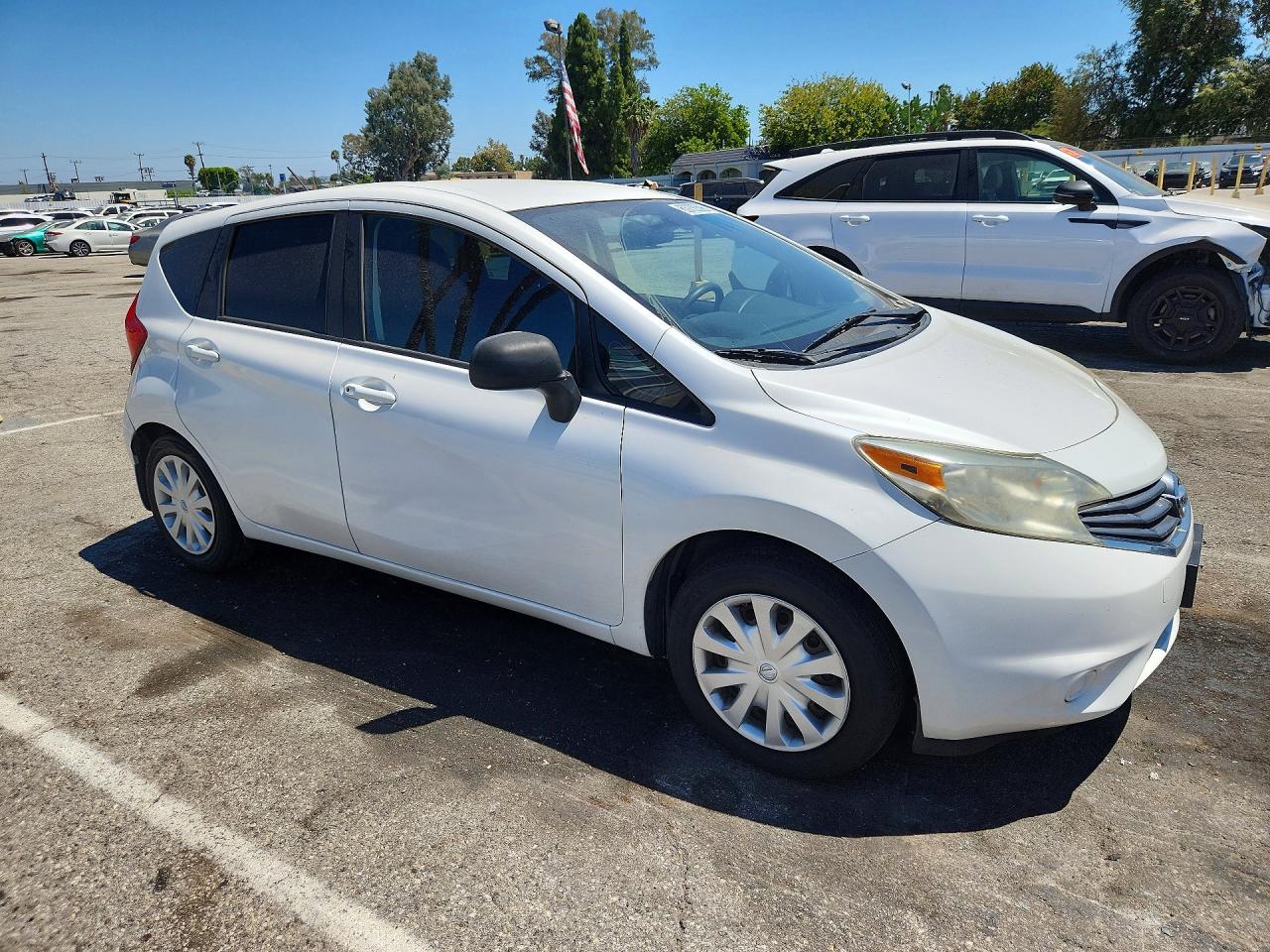2014 Nissan Versa Note S Plus Белый vin: 3N1CE2CP5EL422068