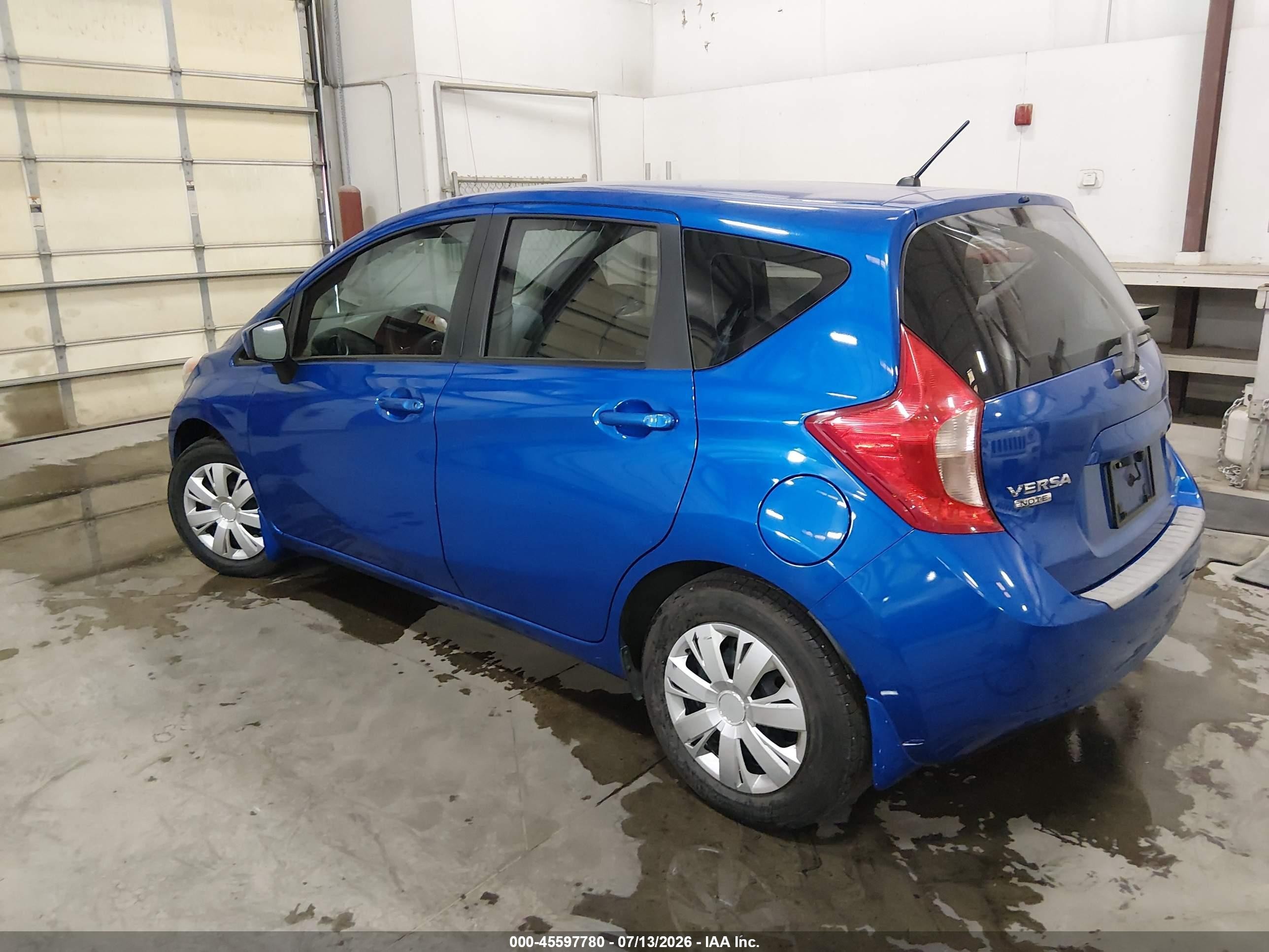 2015 Nissan Versa Note S Plus Blue vin: 3N1CE2CP5FL362665