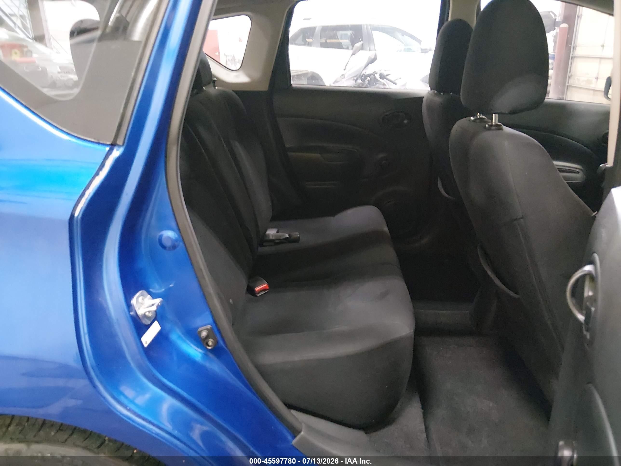 2015 Nissan Versa Note S Plus Blue vin: 3N1CE2CP5FL362665