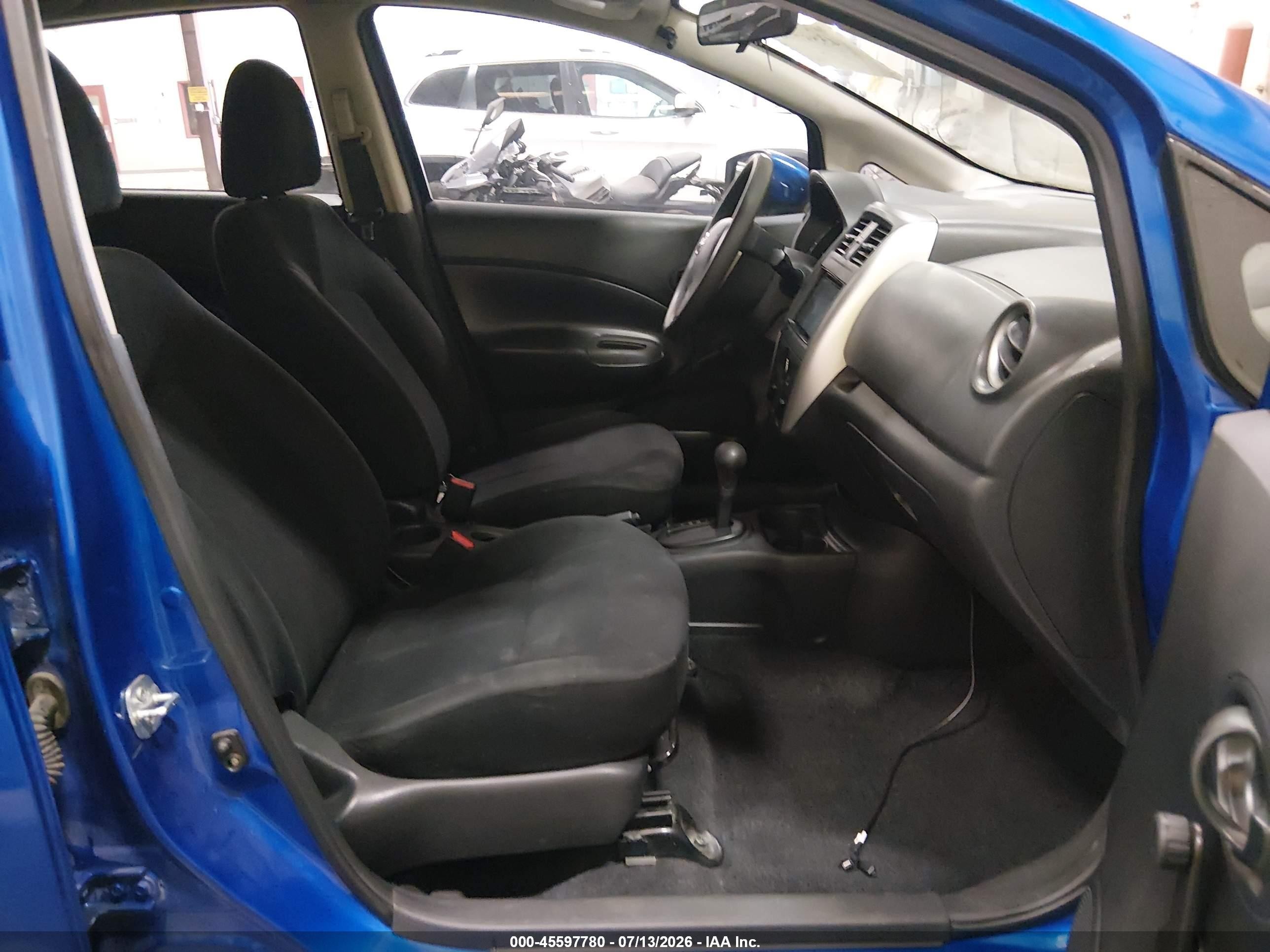 2015 Nissan Versa Note S Plus Blue vin: 3N1CE2CP5FL362665