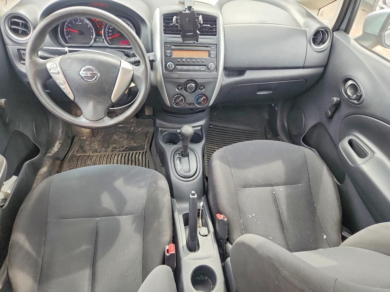 2015 Nissan Versa Note S Серебряный vin: 3N1CE2CP5FL367204