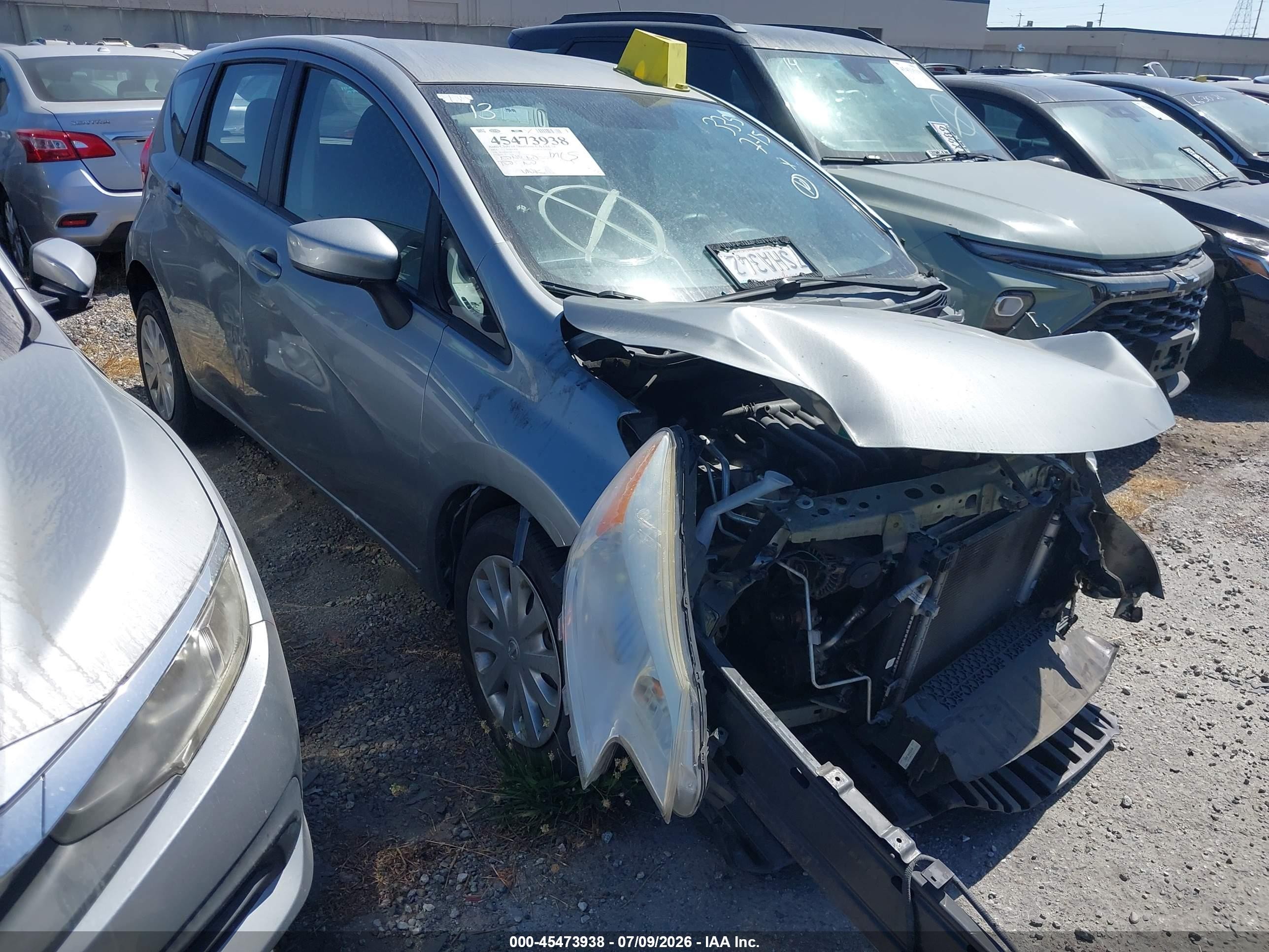 2015 Nissan Versa Note S (sr)/s Plus/sl/sr/sv Gray vin: 3N1CE2CP5FL379174