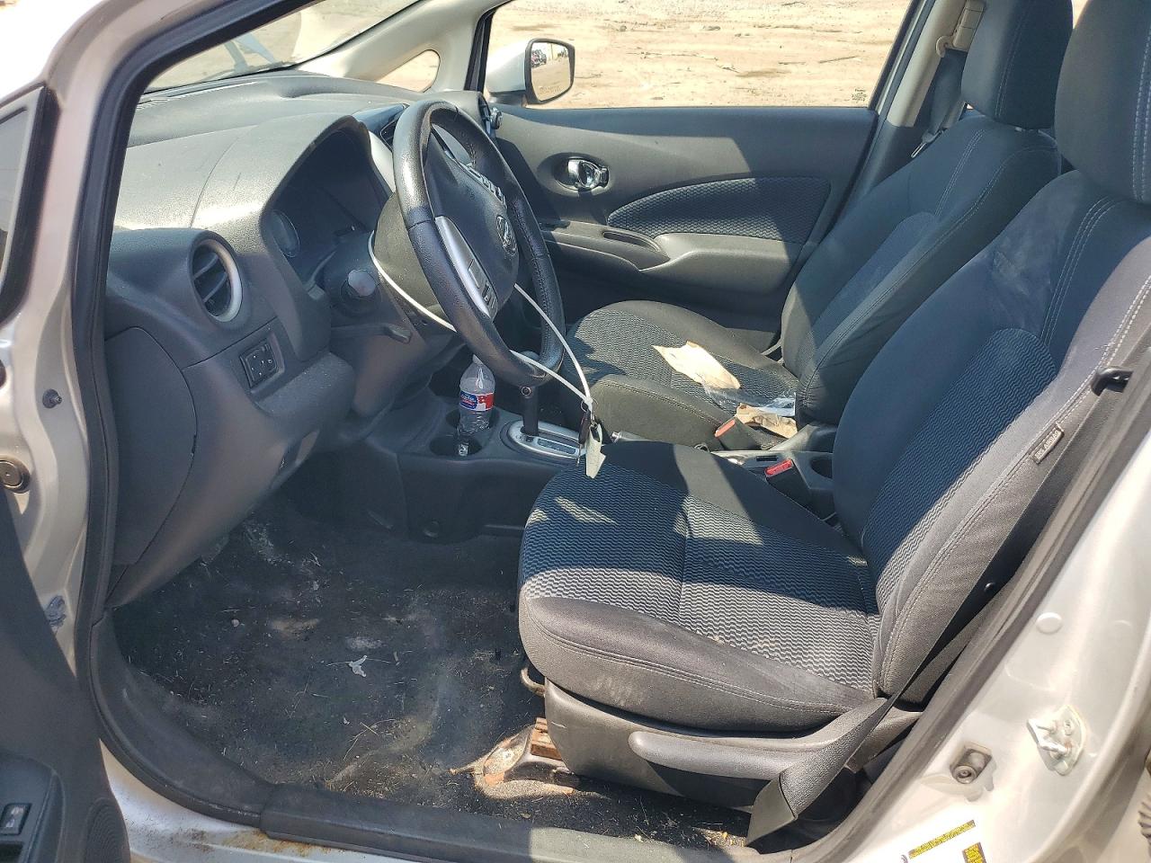 2015 Nissan Versa Note Sv Silver vin: 3N1CE2CP5FL379742