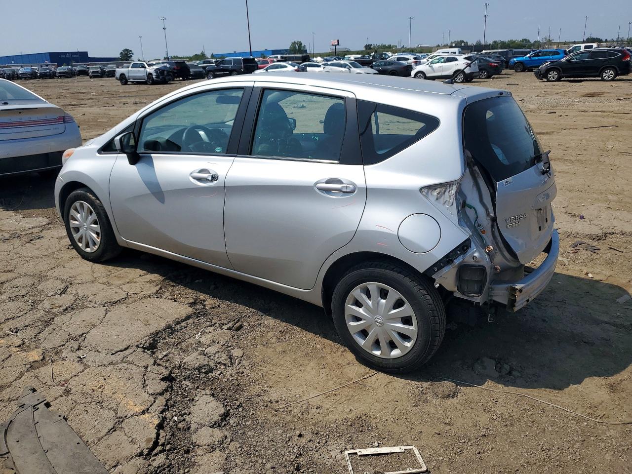 2015 Nissan Versa Note Sv Silver vin: 3N1CE2CP5FL379742