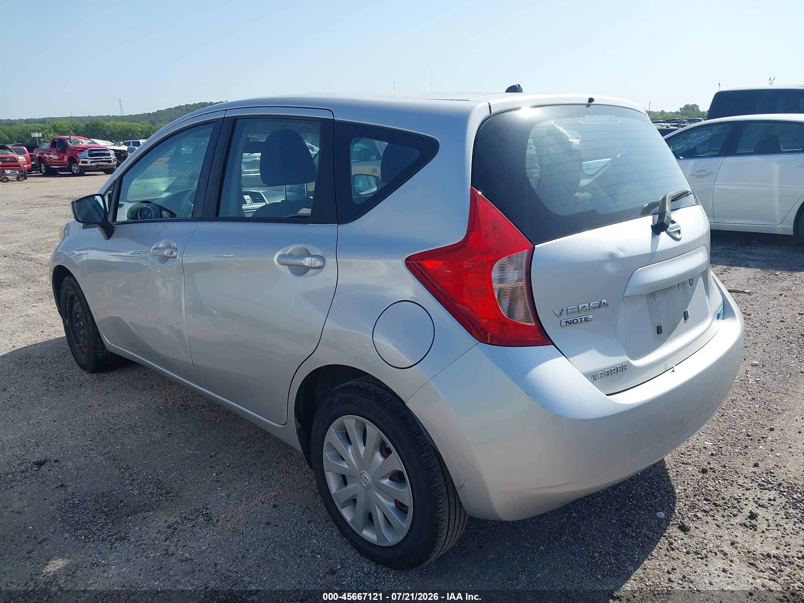 2015 Nissan Versa Note S (sr)/s Plus/sl/sr/sv Silver vin: 3N1CE2CP5FL384889