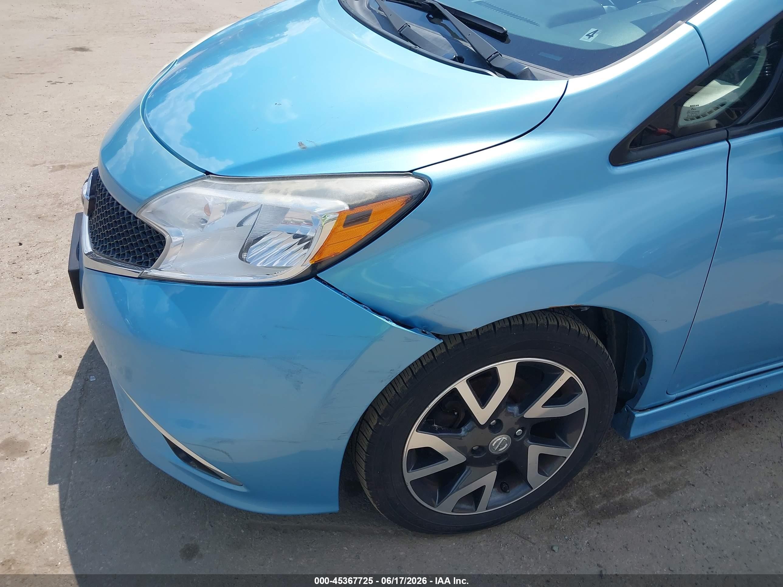2015 Nissan Versa Note Sr Light Blue vin: 3N1CE2CP5FL388439