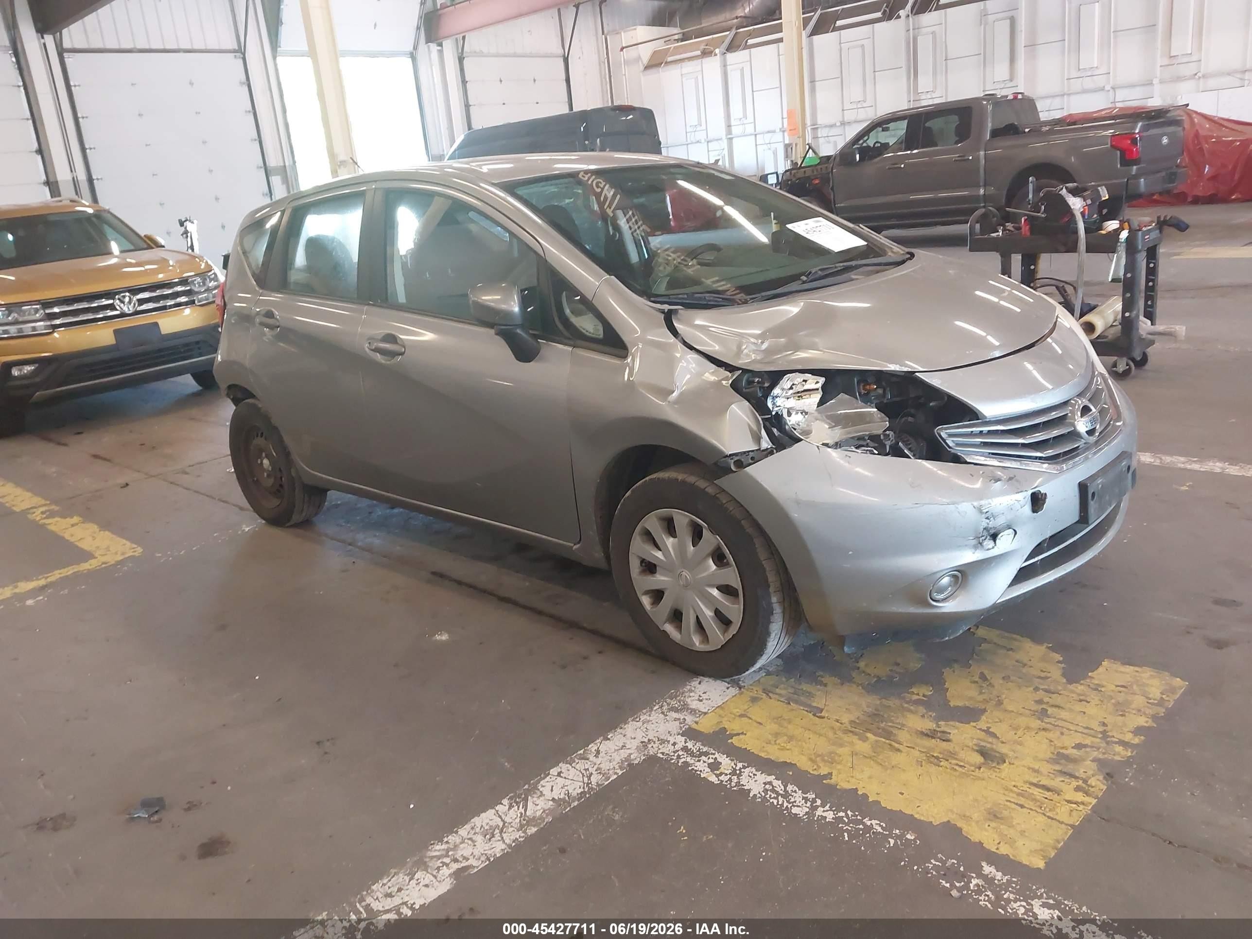 2015 Nissan Versa Note S (sr) Gray vin: 3N1CE2CP5FL388702