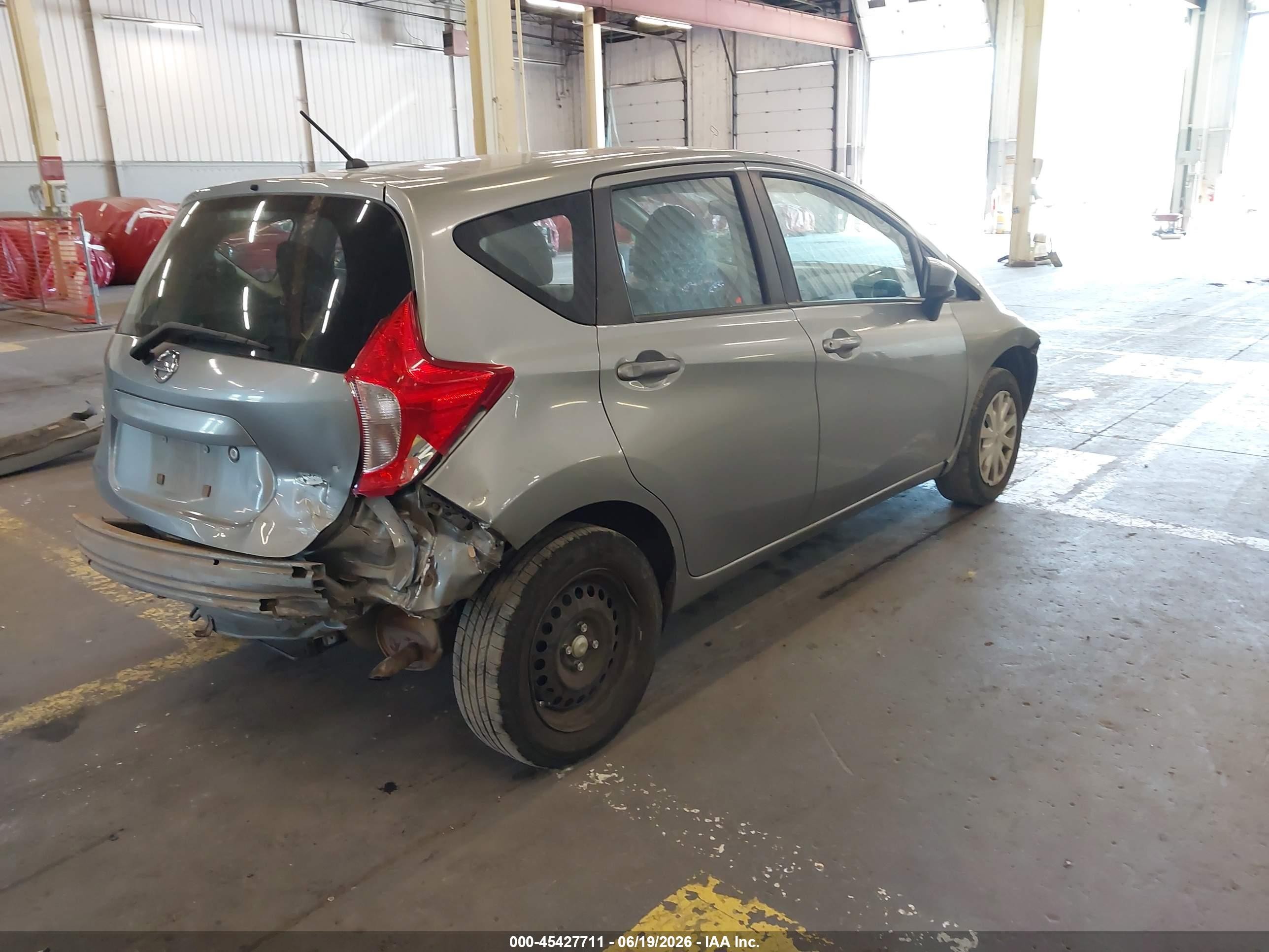 2015 Nissan Versa Note S (sr) Gray vin: 3N1CE2CP5FL388702
