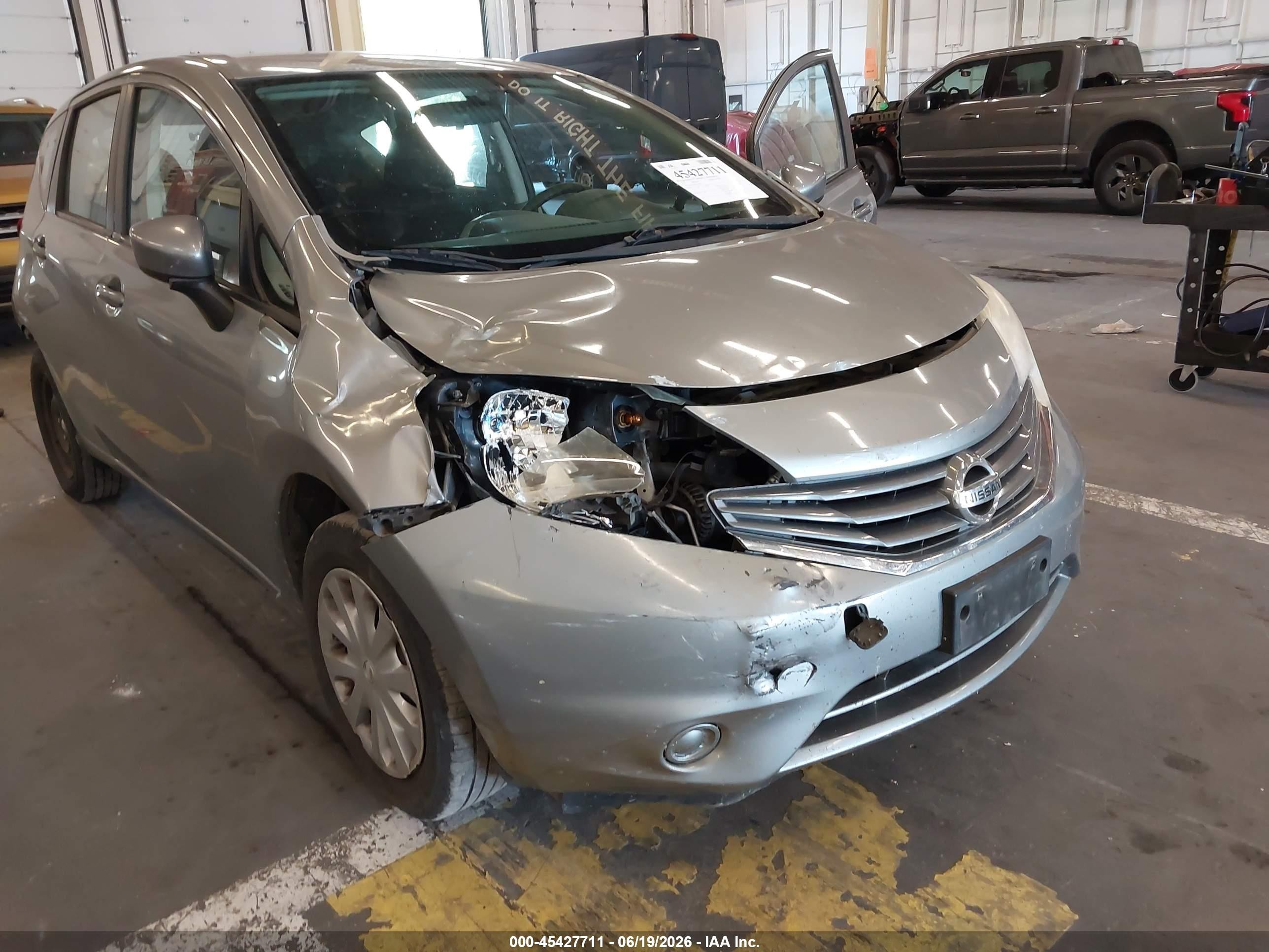 2015 Nissan Versa Note S (sr) Gray vin: 3N1CE2CP5FL388702