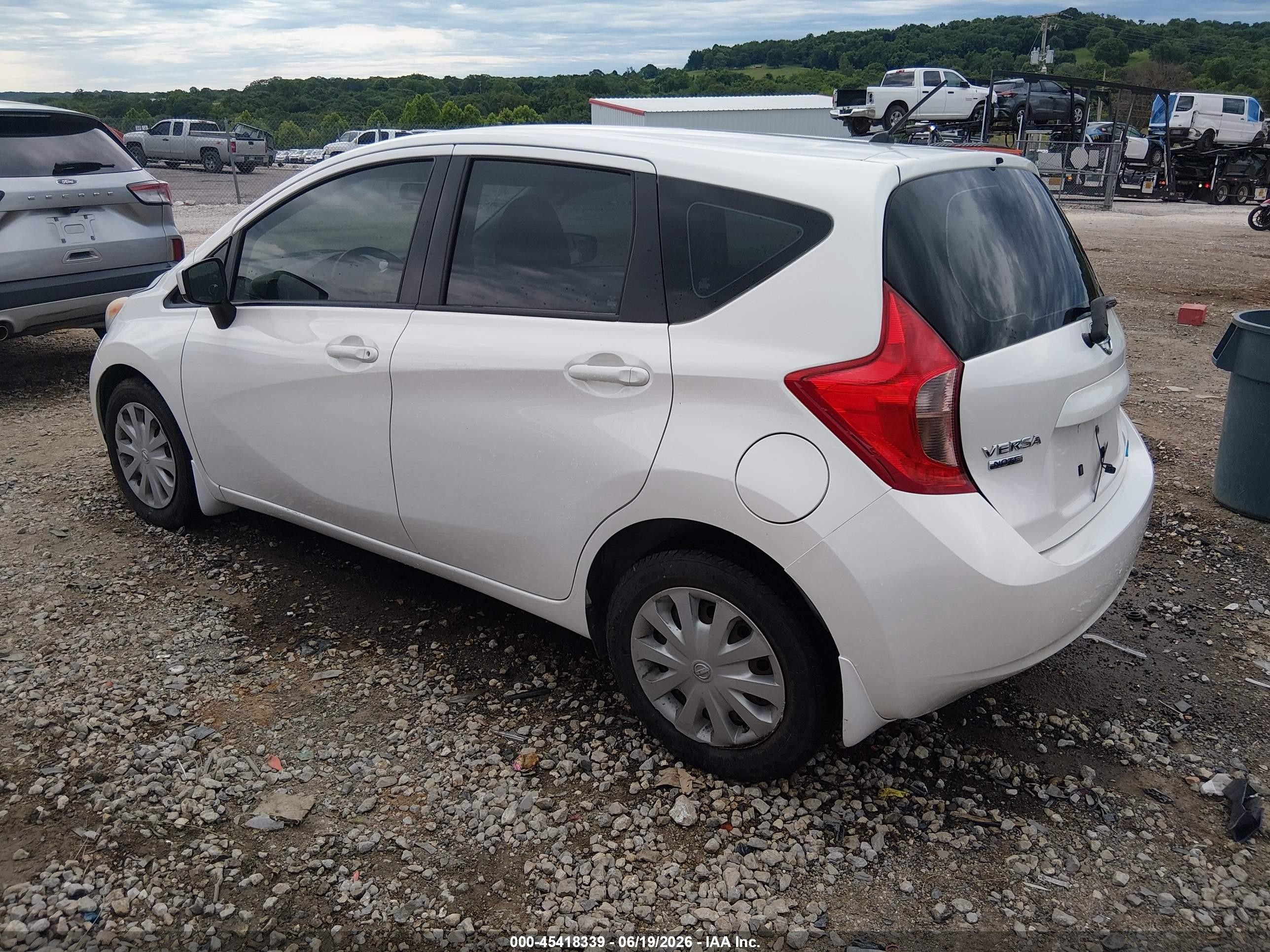 2015 Nissan Versa Note Sv White vin: 3N1CE2CP5FL388988
