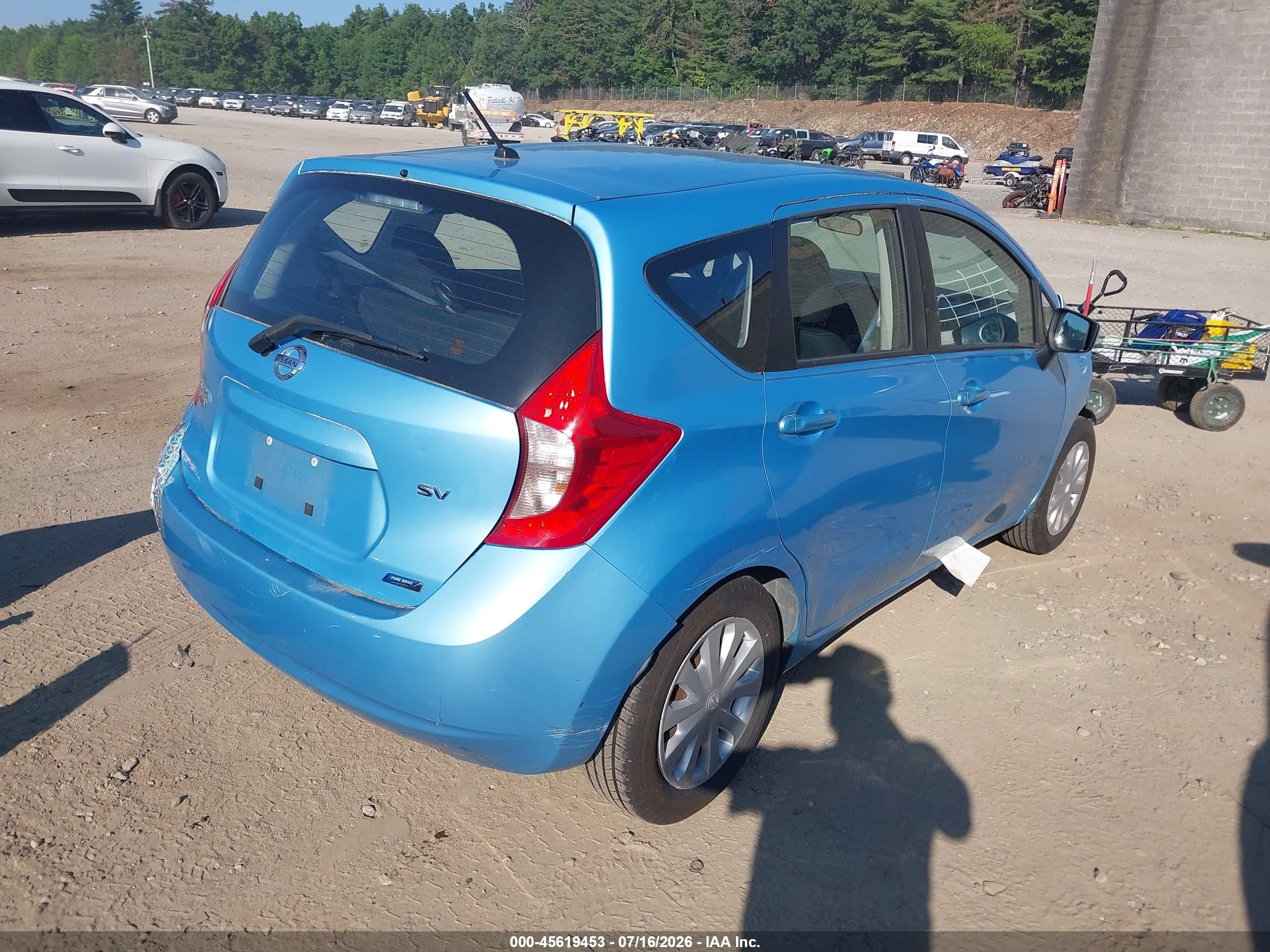 2015 Nissan Versa Note S (sr)/s Plus/sl/sr/sv Blue vin: 3N1CE2CP5FL404557