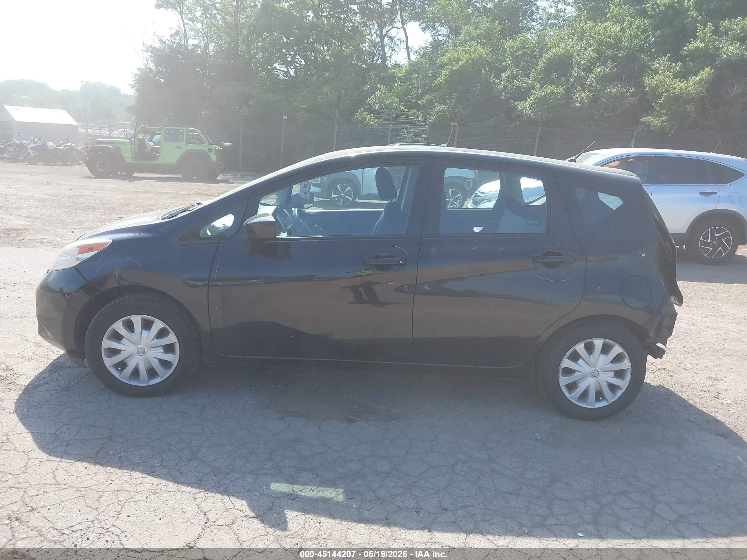 2015 Nissan Versa Note S (sr)/s Plus/sl/sr/sv Black vin: 3N1CE2CP5FL408527