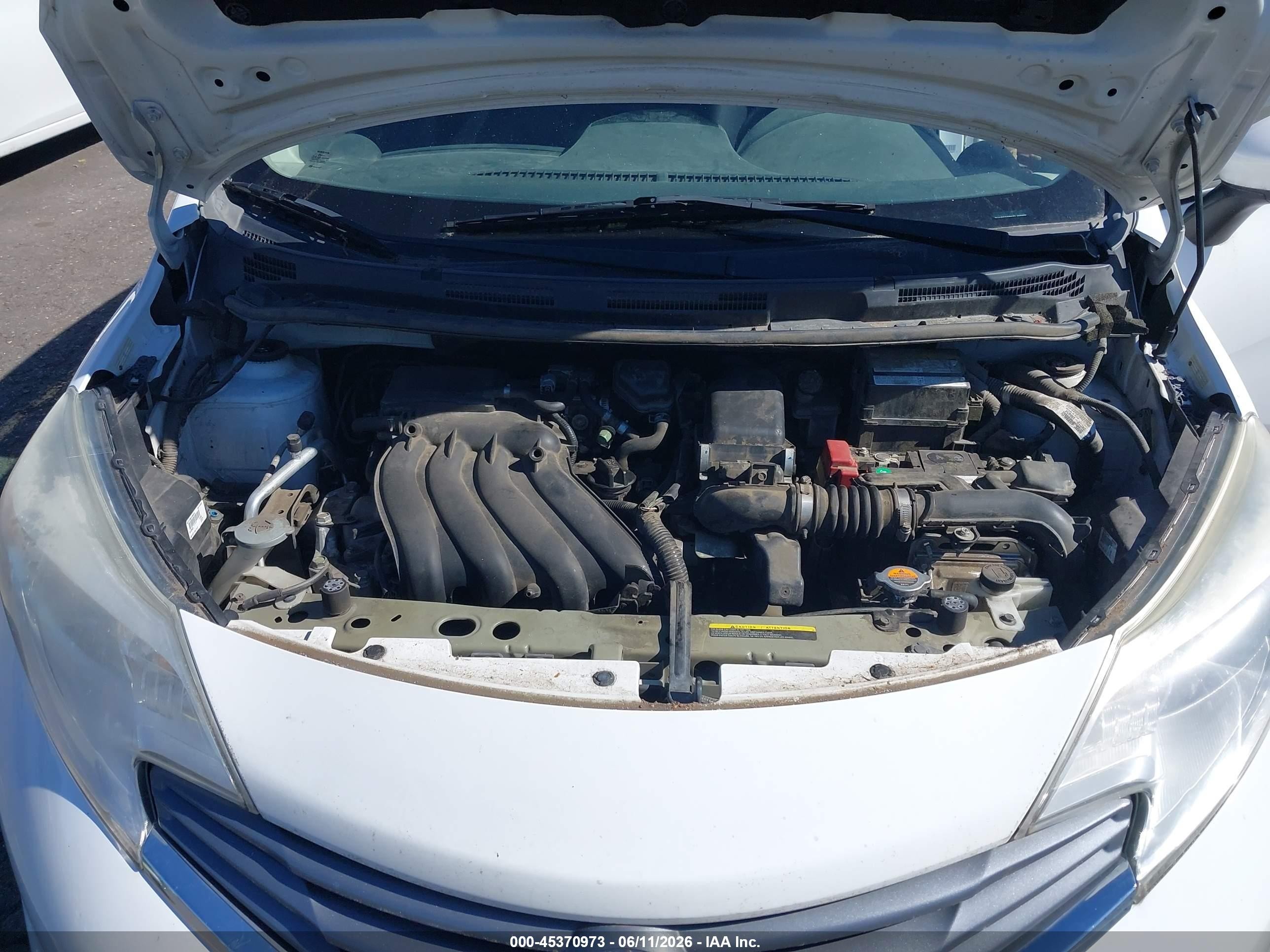 2015 Nissan Versa Note S (sr)/s Plus/sl/sr/sv White vin: 3N1CE2CP5FL420676