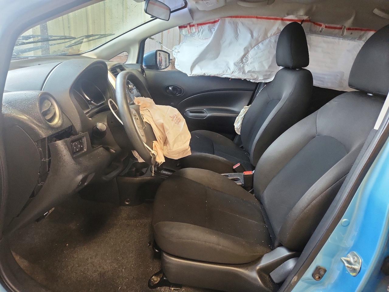 2015 Nissan Versa Note S Plus Blue vin: 3N1CE2CP5FL427384