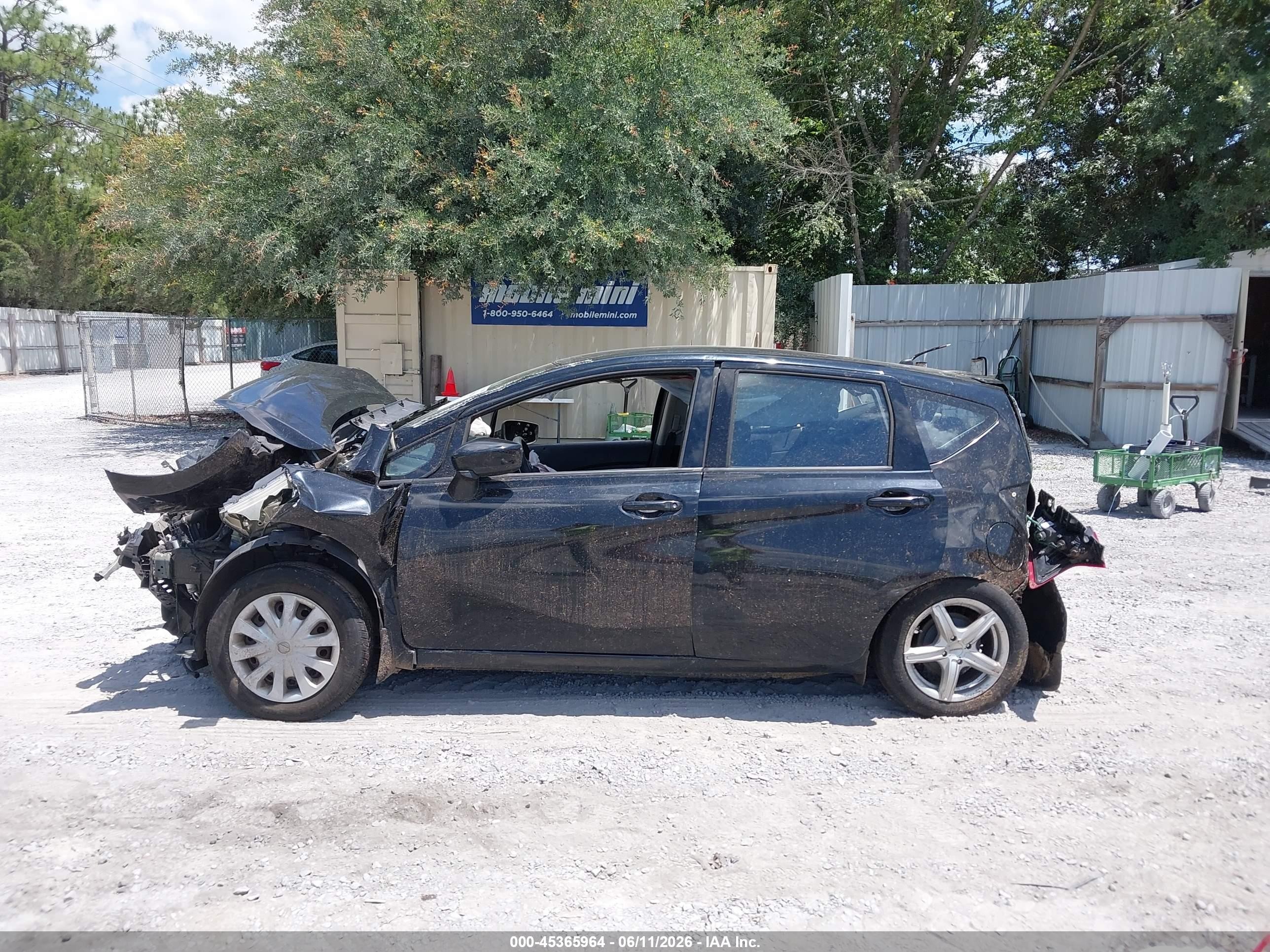 2015 Nissan Versa Note S Plus Black vin: 3N1CE2CP5FL431435