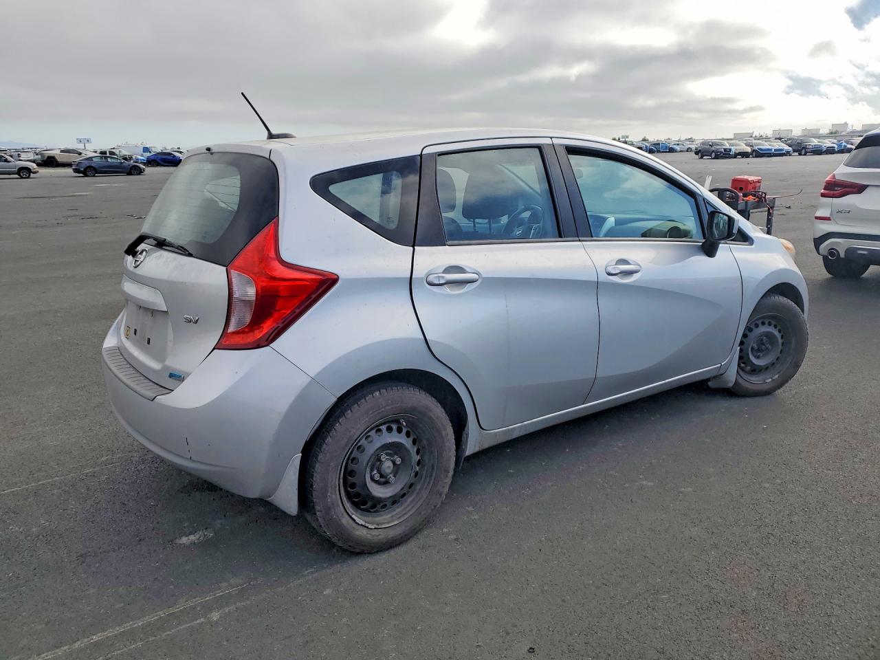 2015 Nissan Versa Note Sv Silver vin: 3N1CE2CP5FL434237