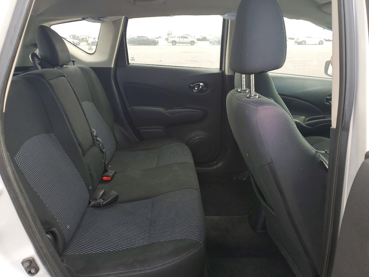 2015 Nissan Versa Note Sv Silver vin: 3N1CE2CP5FL434237